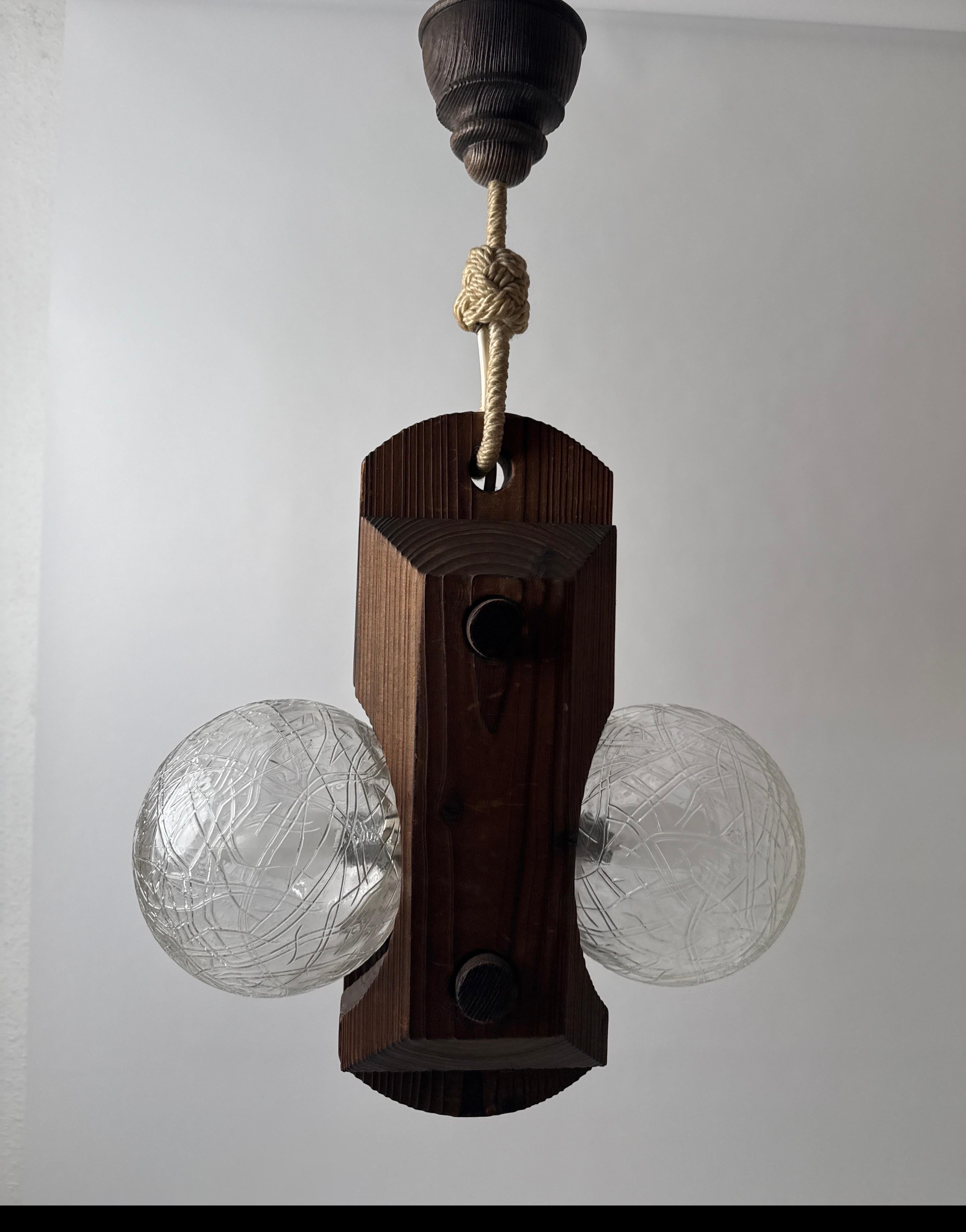 Appendino scultoreo Temde  Lampada anni '60, Svizzera. In condizioni buone in vendita a Hannover, DE