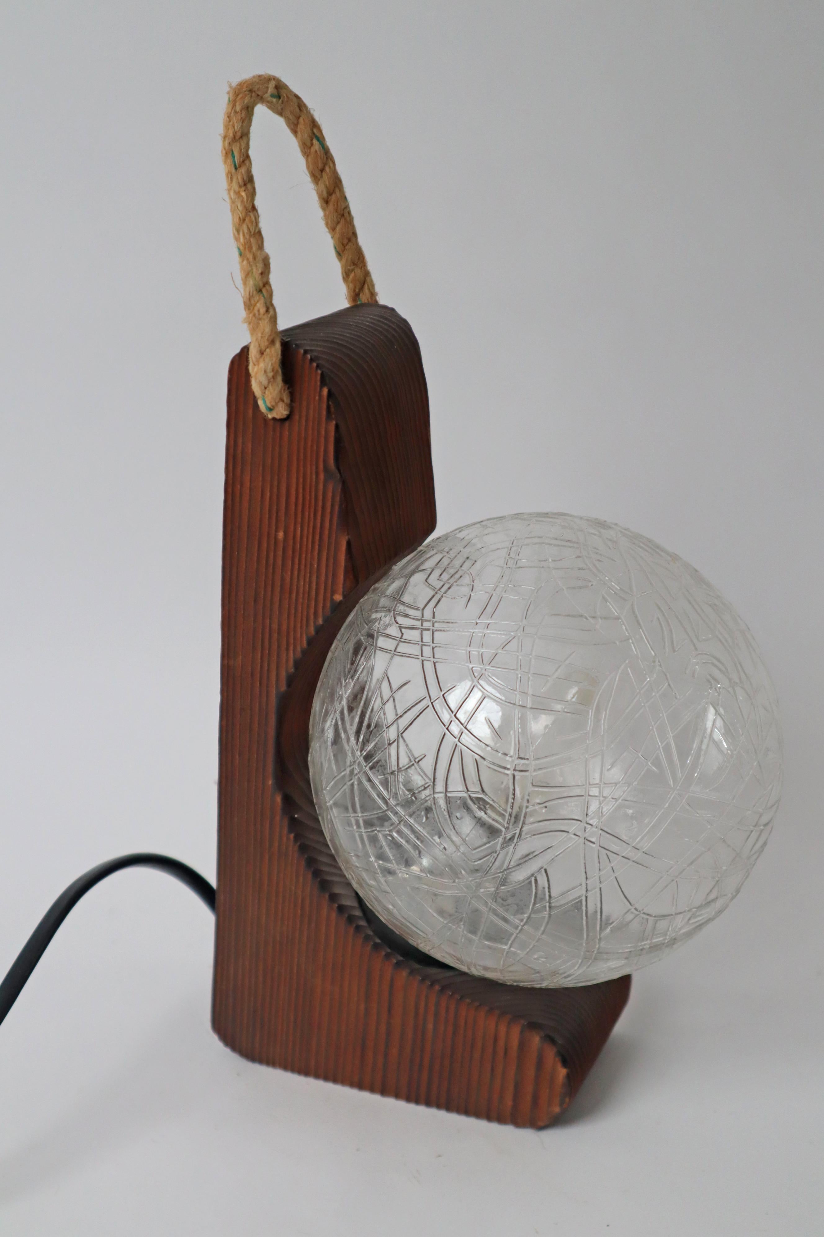 Parete scultorea Temde  Lampada, Svizzera. 1960s in vendita 2