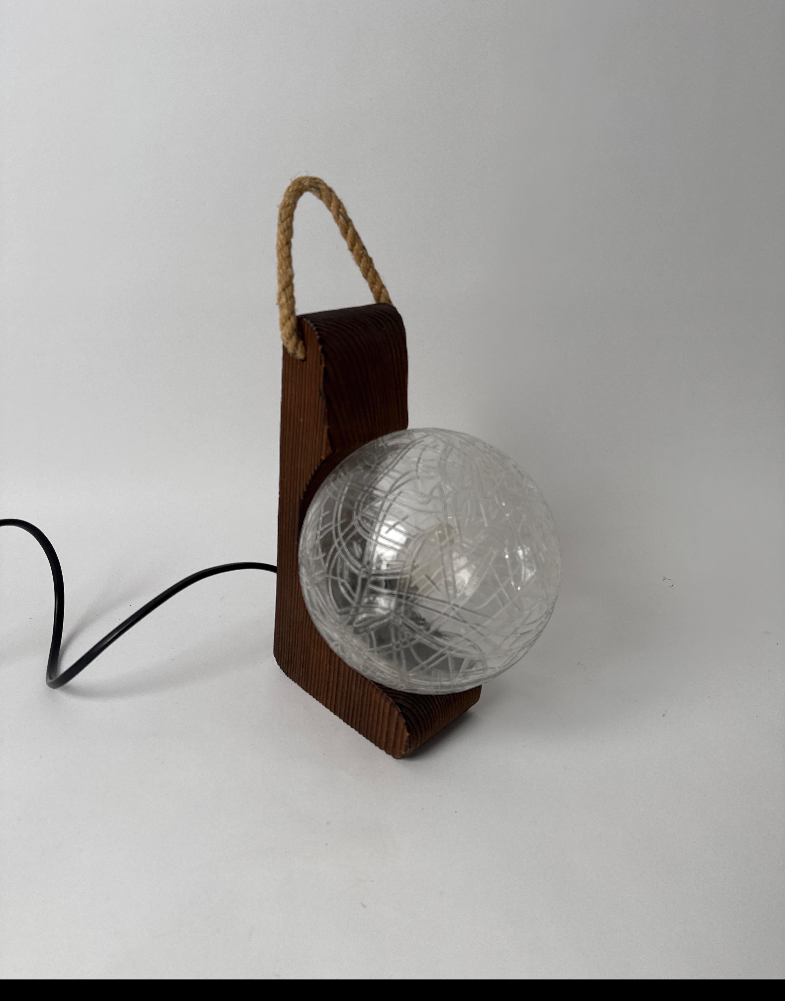 Mid-Century moderno Parete scultorea Temde  Lampada, Svizzera. 1960s in vendita
