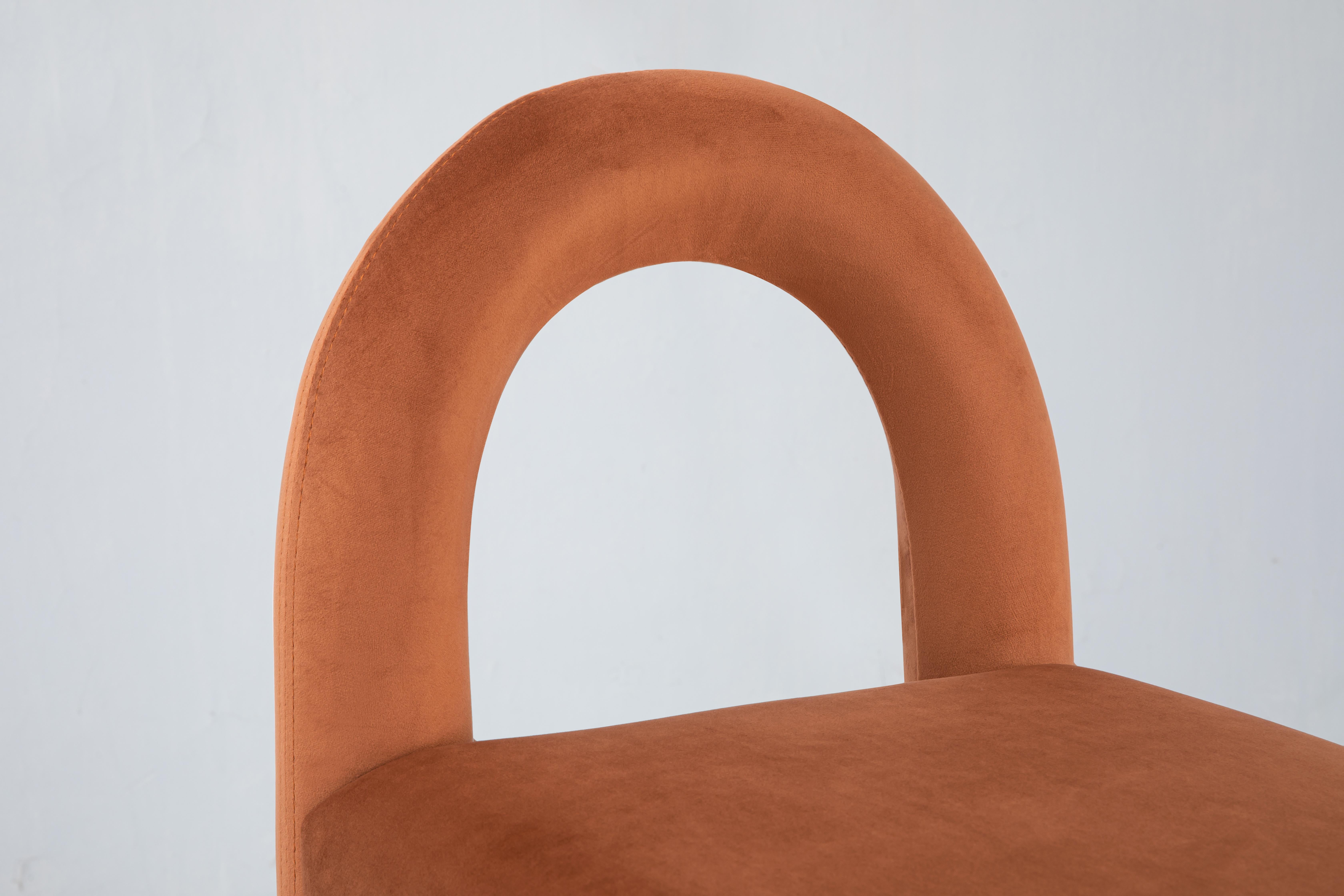 XXIe siècle et contemporain Chaise de bar Temi, chaise de comptoir minimaliste en velours en vente