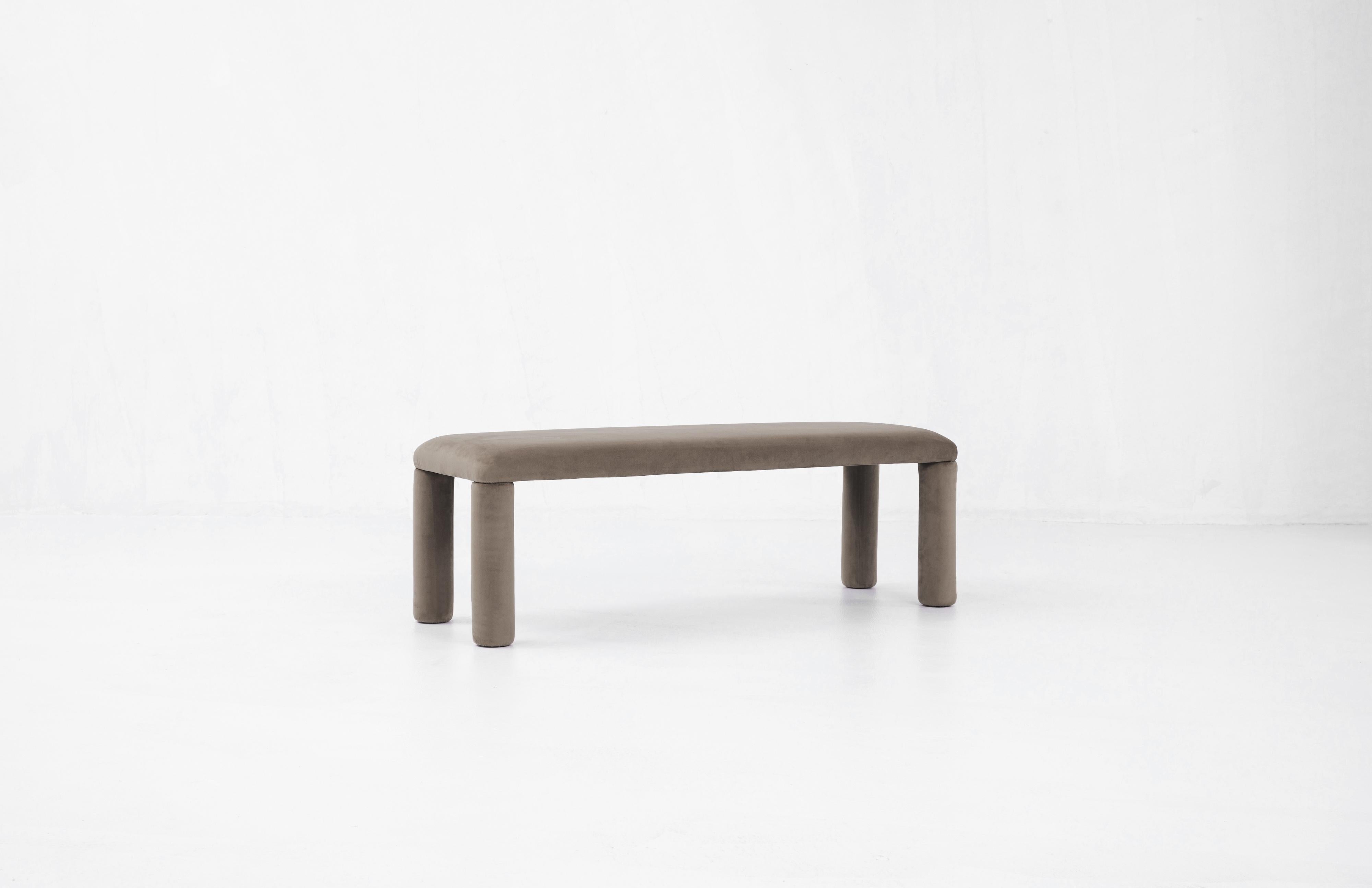 Banc Temi, banc minimaliste en velours Teja en vente 7