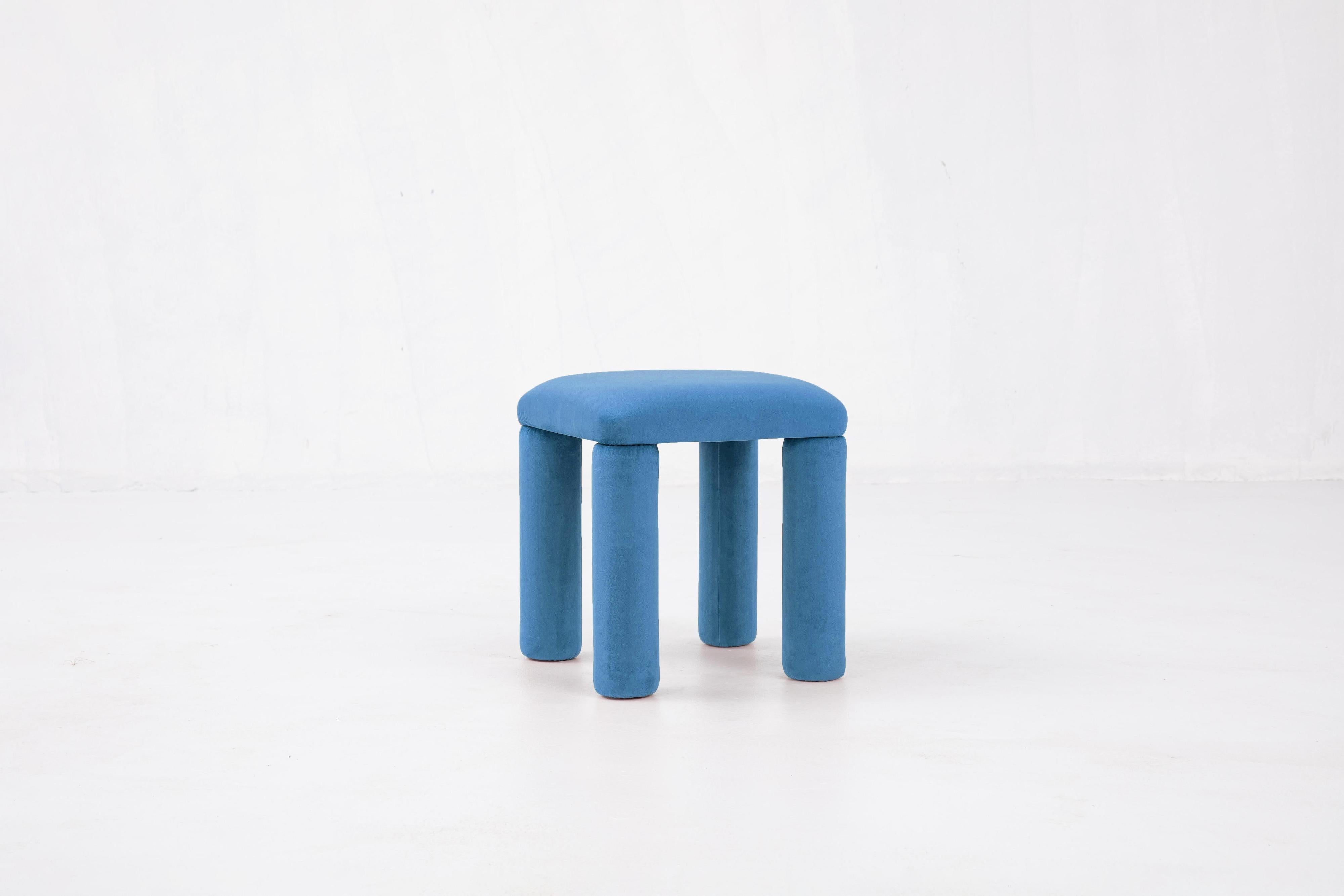 Tabouret Temi en velours minimaliste Teja by Sun at Six en vente 5