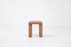 Tabouret Temi, tabouret en velours minimaliste