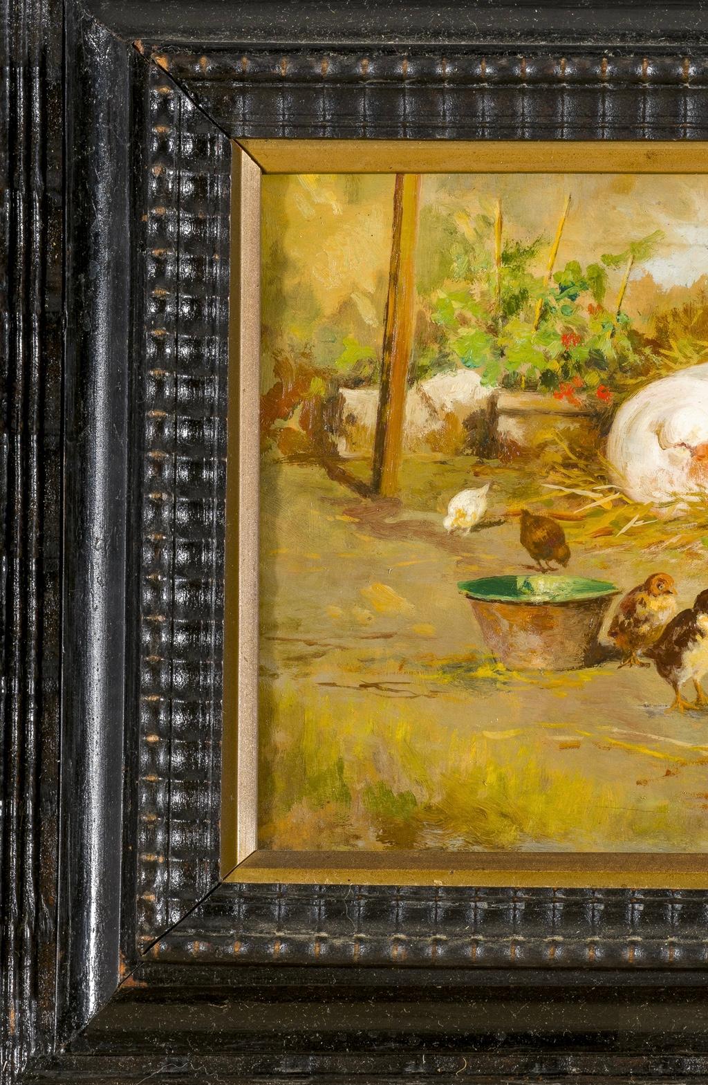 Une belle et évocatrice peinture à l'huile sur bois du grand artiste italien qui a vécu entre la fin du XIXe et le début du XXe siècle. 

Il dépeint avec une efficacité et une poésie rares une mère poule et ses poussins, rendus avec un réalisme