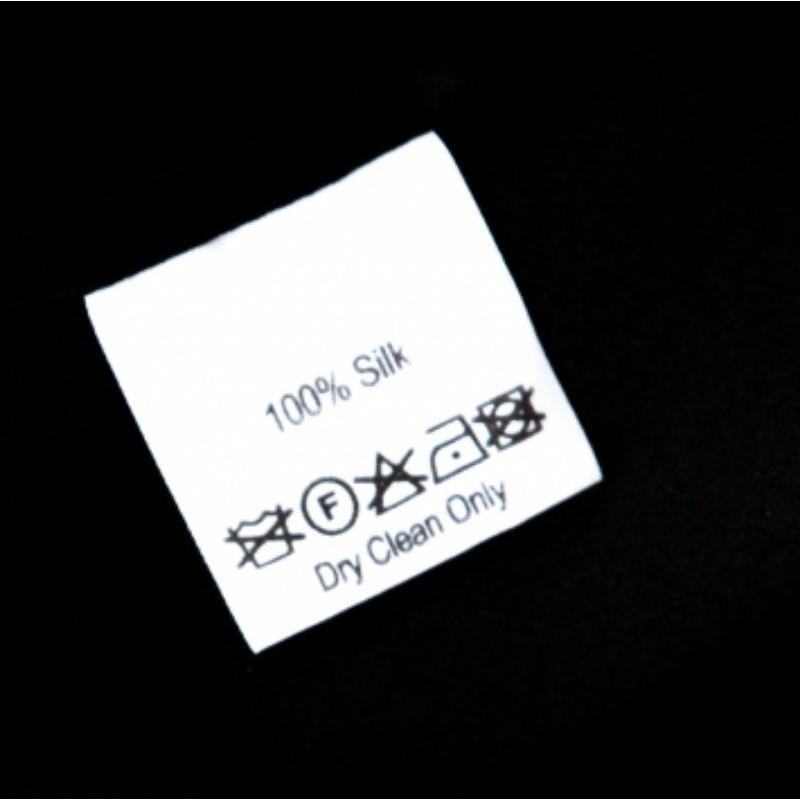 Temperley Schwarzes Babydoll-Kleid aus Seide mit gerafftem Mieder und verziertem Detail M Damen im Angebot