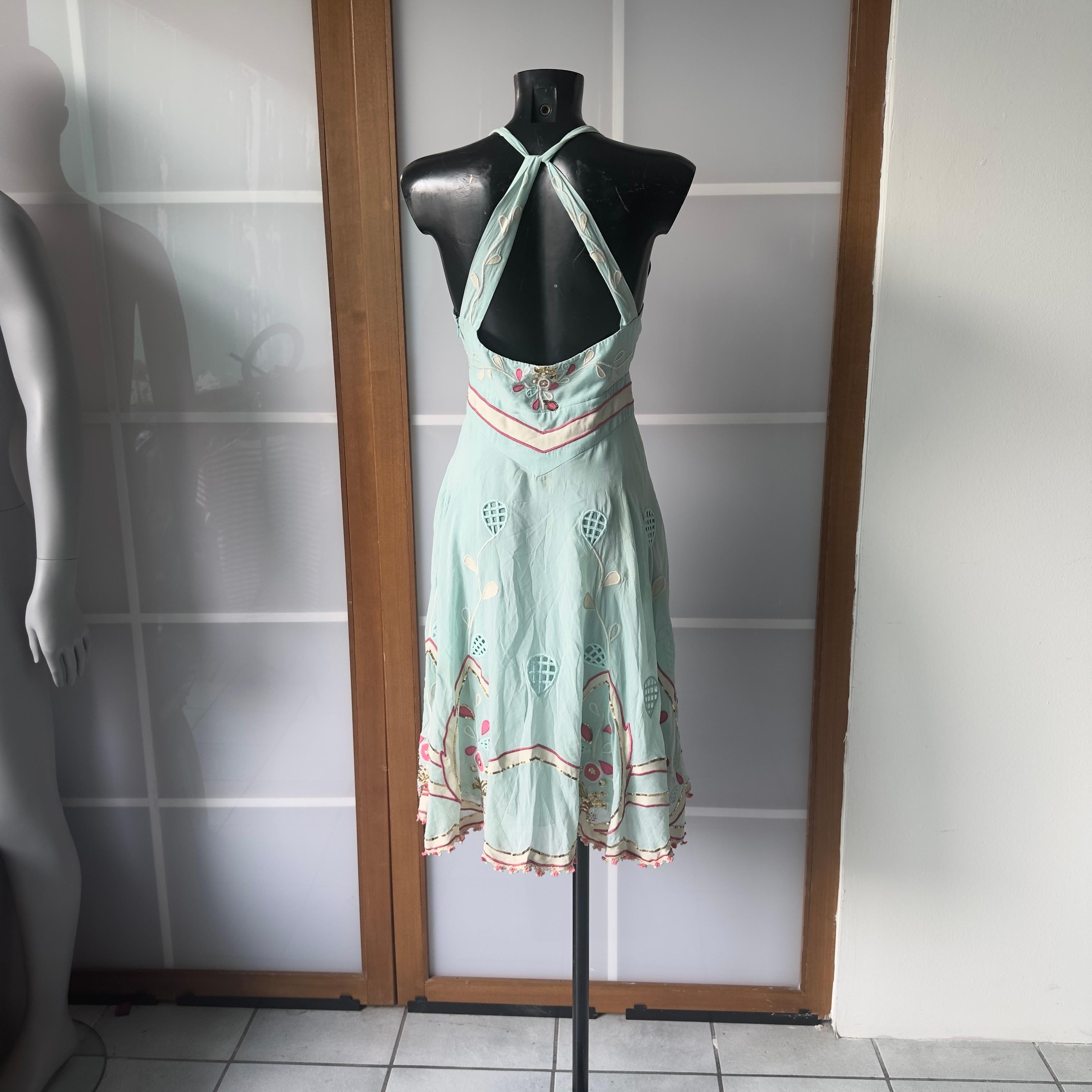 Gray Temperley London Abito Halter in Seta Verde Menta Ricamato a Mano con Paillette in vendita
