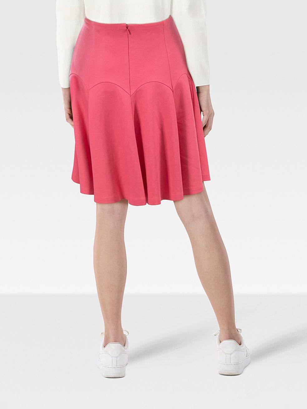 CONDITION is Very Good. Hardly any visible wear to the skirt is evident on this used Temperley London designer resale item.
 
 Details
 
 
 Pink
 
 Synthetic
 
 Skirt
 
 Mini length
 
 A line
 
 Flared
 
 Back zip fastening
 
 
 
 
 
 Composition
 

