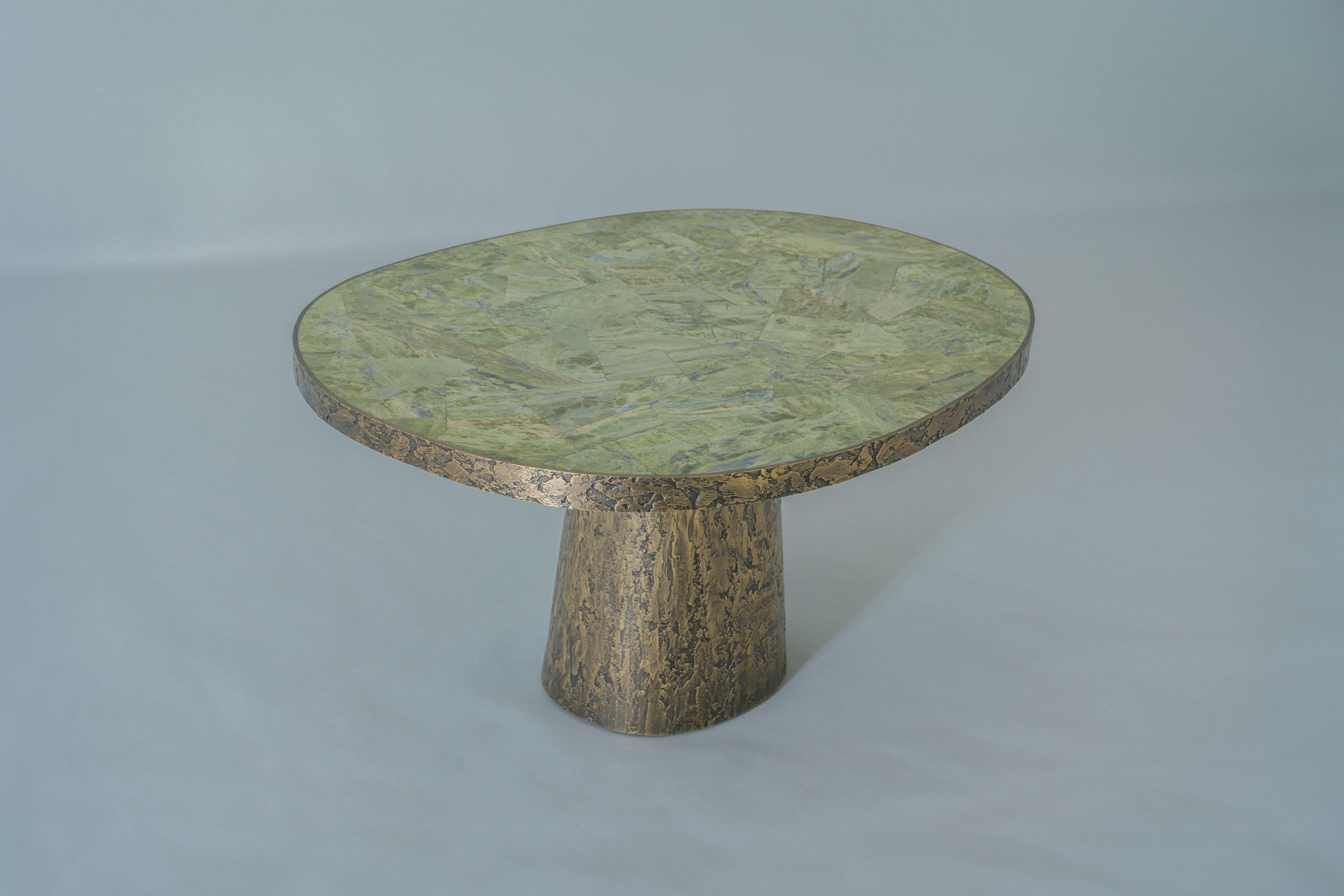 Indien Table d'appoint Tempest de DeMuro Das en Vesuvianite en vente