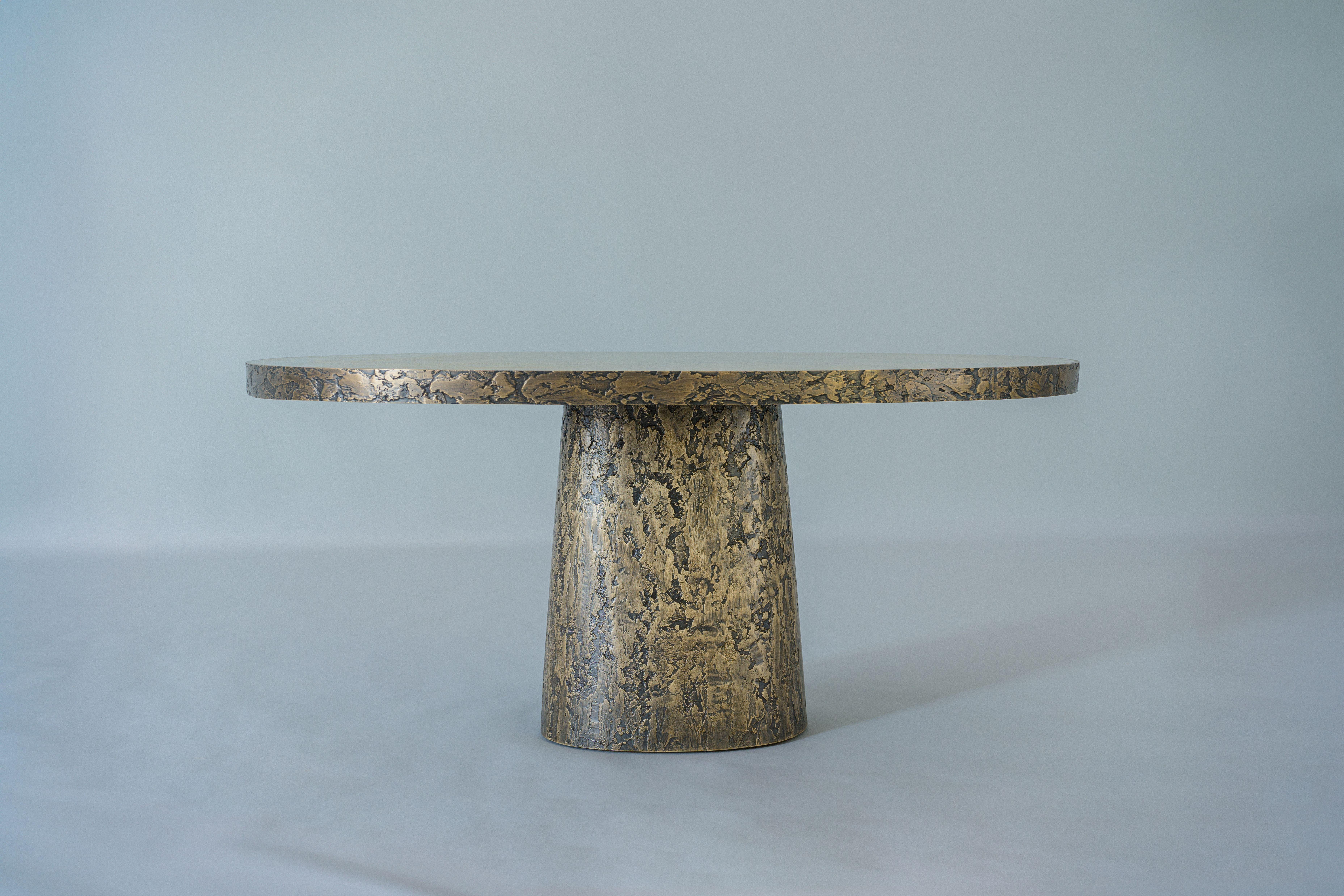 Marqueterie Table d'appoint Tempest de DeMuro Das en Vesuvianite en vente
