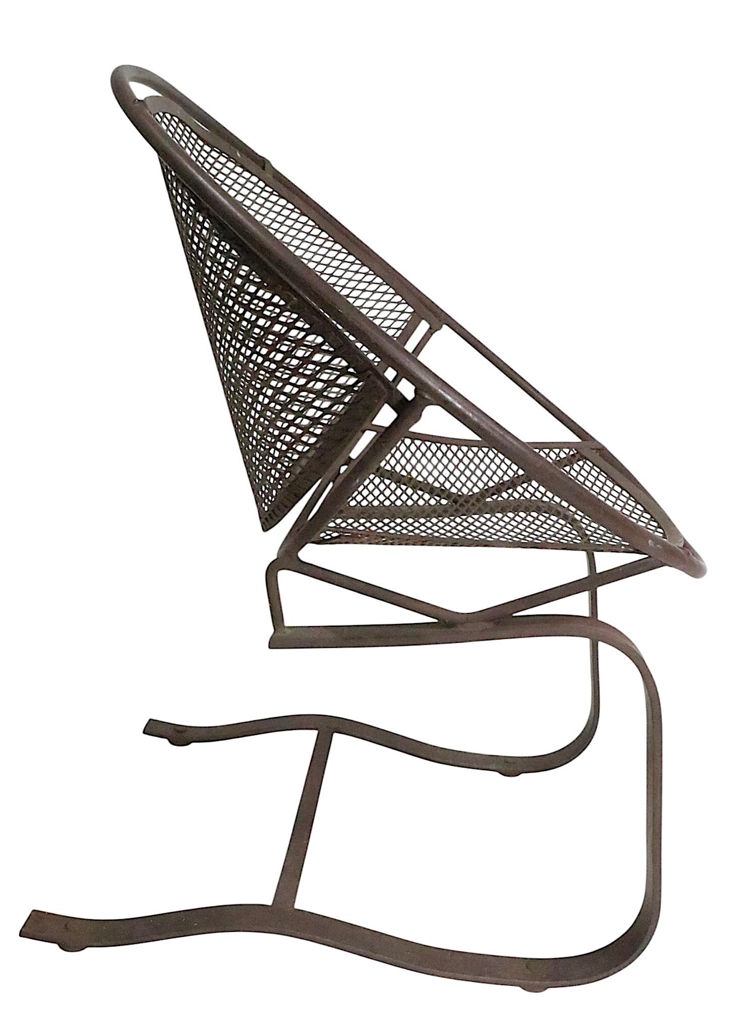 Tempestini per Salterini Radar Cantilevered Lounge Chair in vendita 3