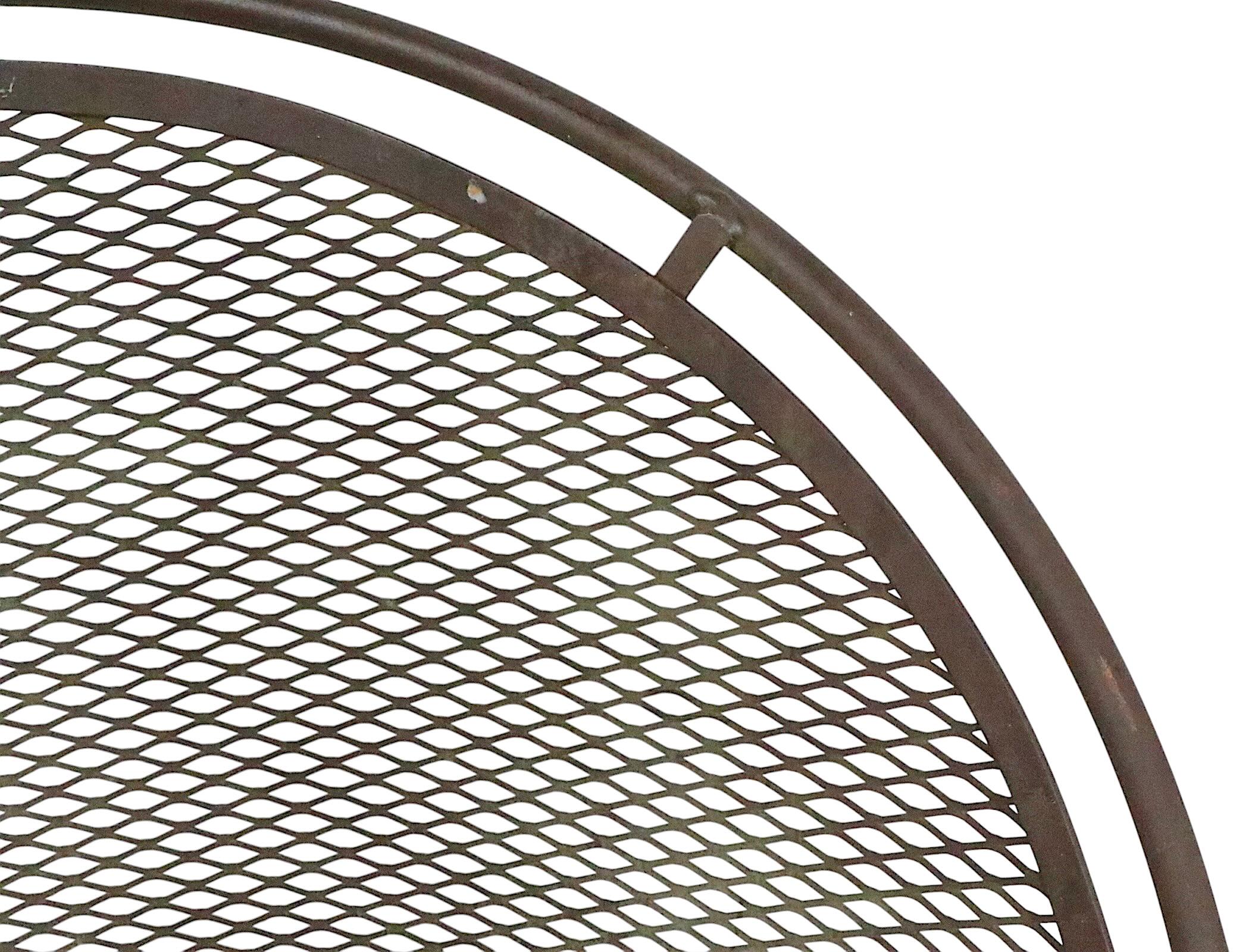 Americano Tempestini per Salterini Radar Cantilevered Lounge Chair in vendita