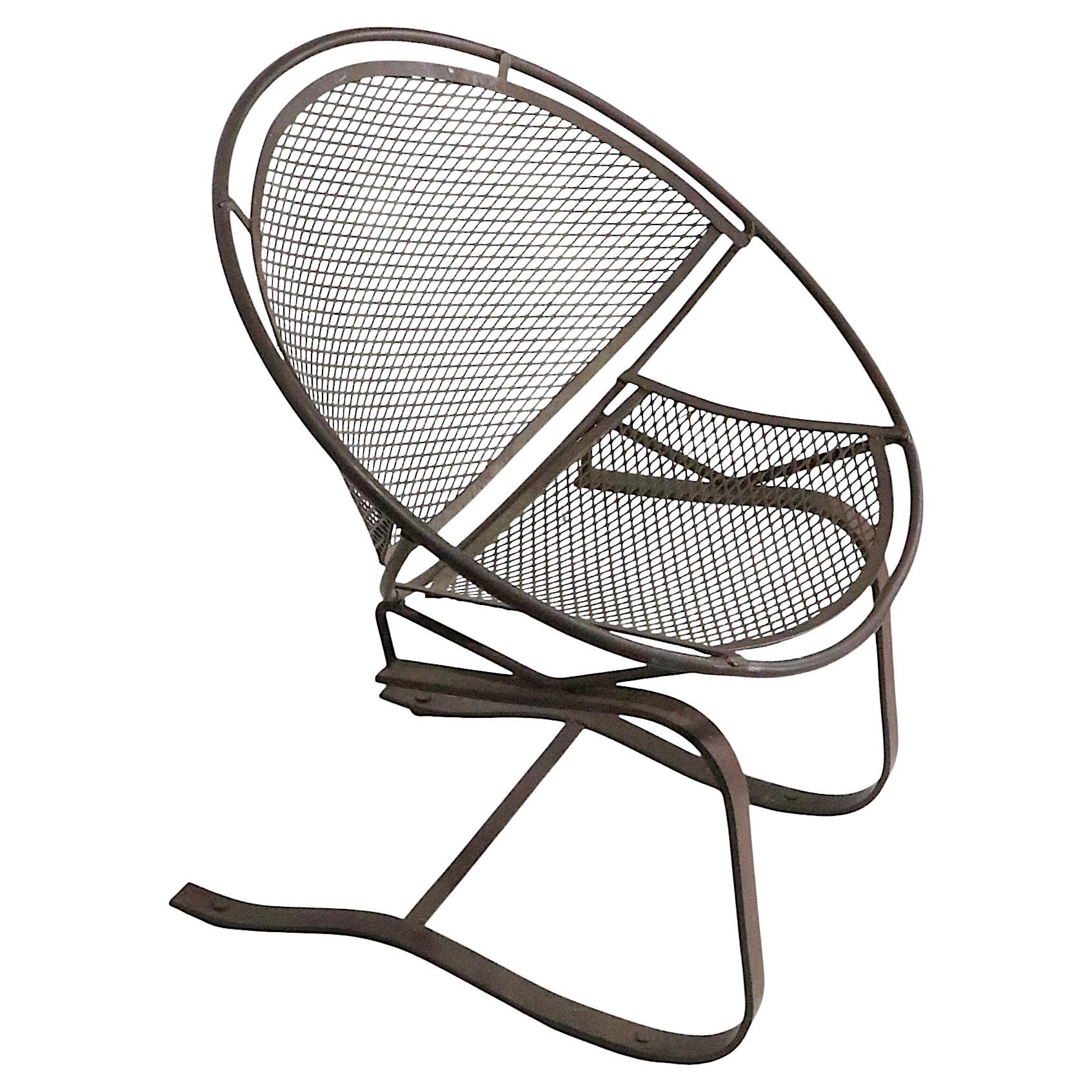 Tempestini per Salterini Radar Cantilevered Lounge Chair in vendita