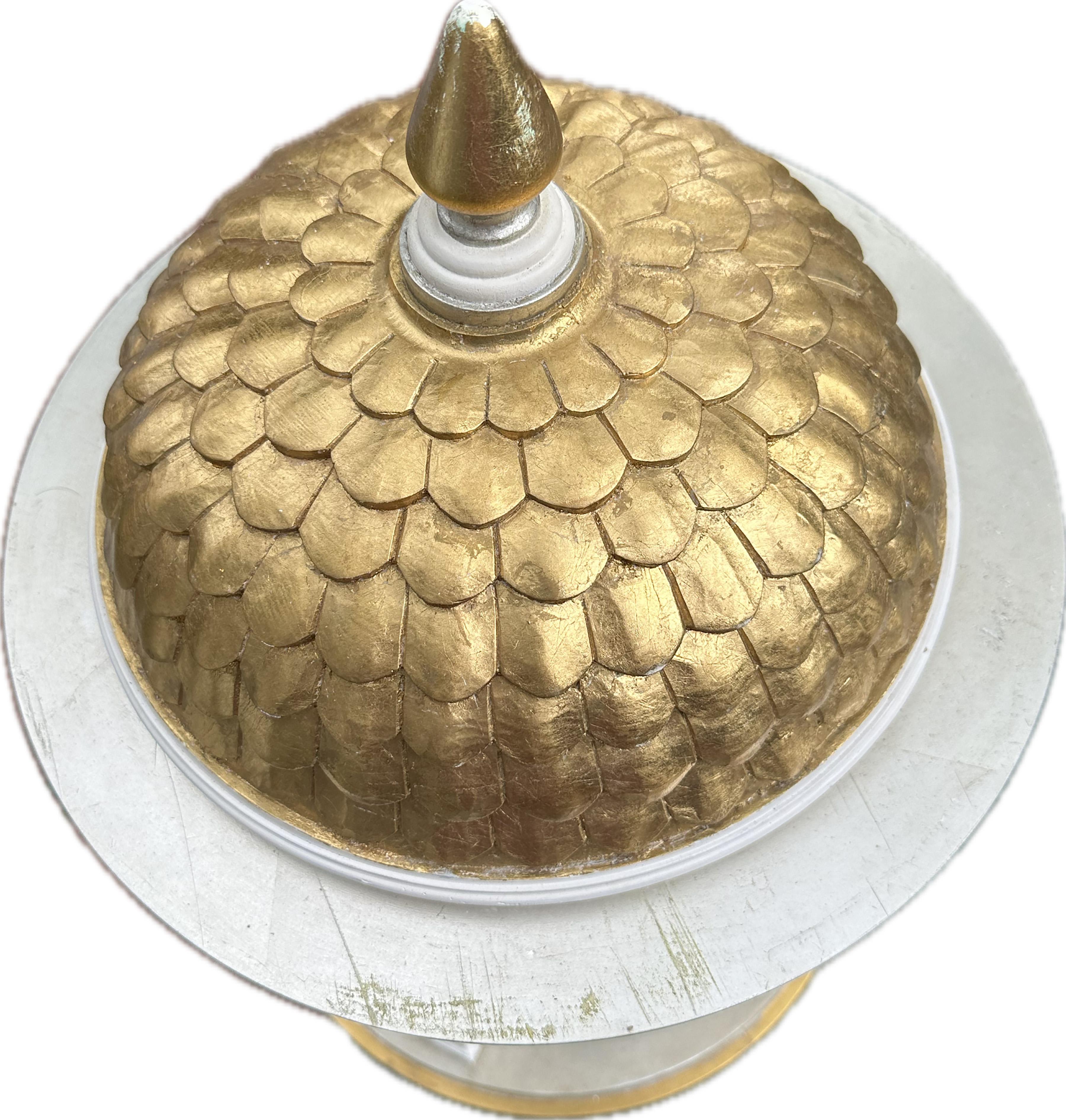 Gazebo-Modell im Tempietto-Stil mit vergoldeter romanischer Kuppel (amerikanisch) im Angebot