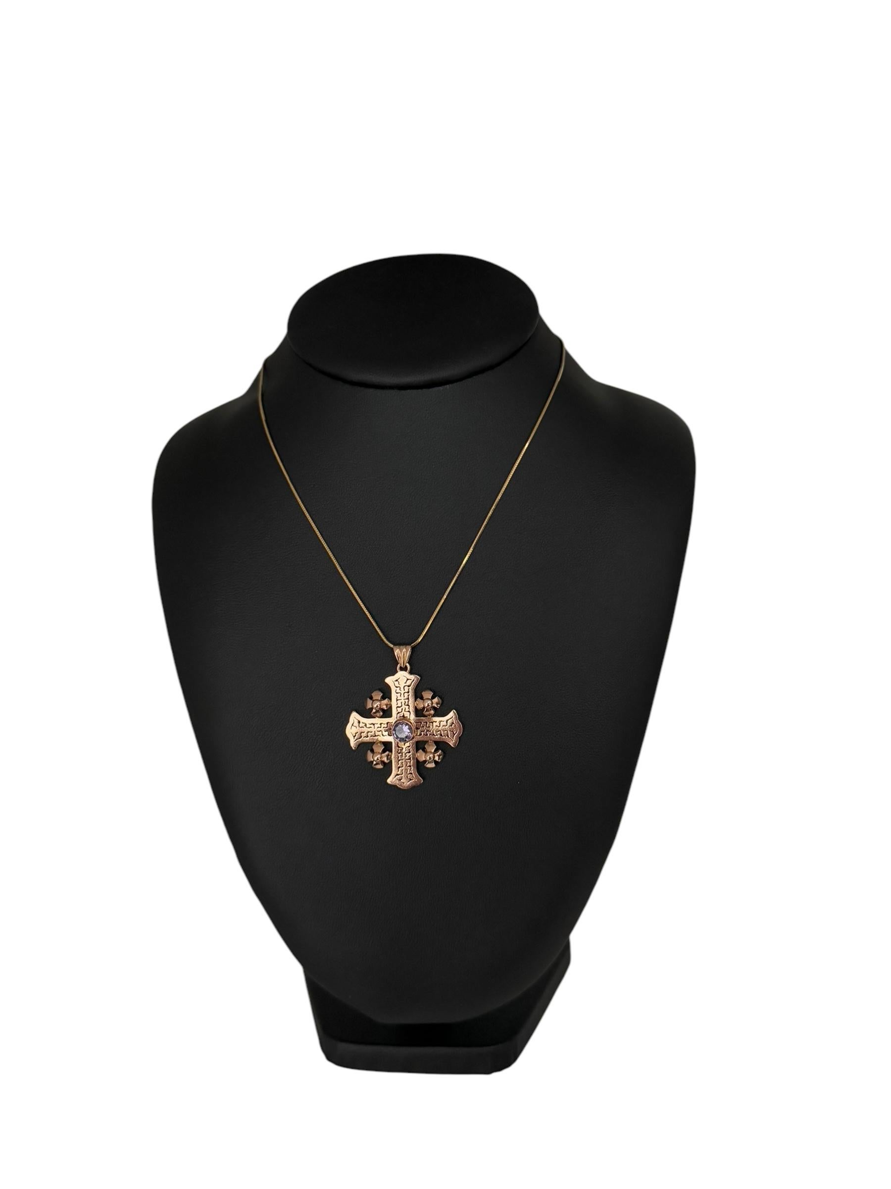 Women's or Men's Templar Cross 14 karat Rose Gold with Amethyst