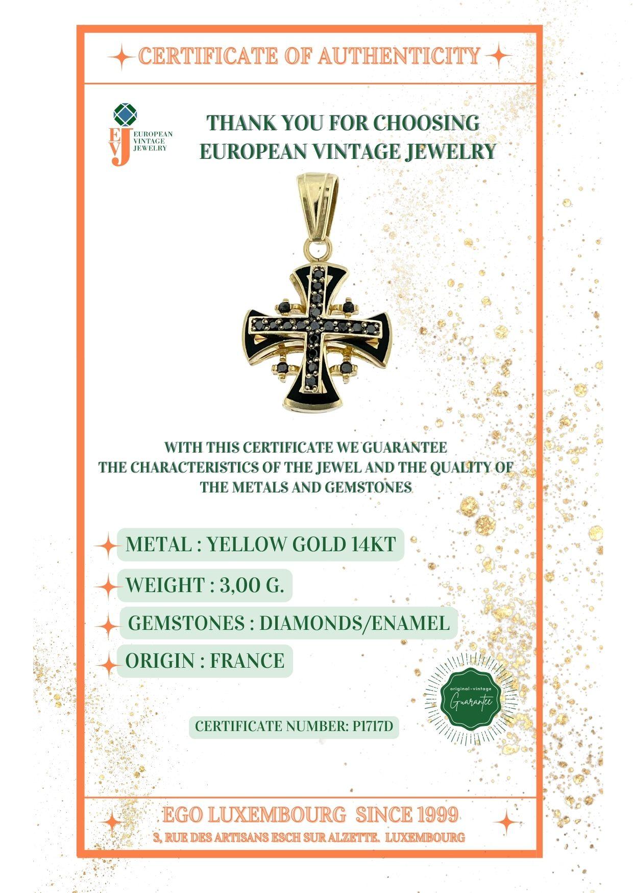 Templar Cross 14 karat Yellow Gold with Black Diamonds and Enamel For Sale 1