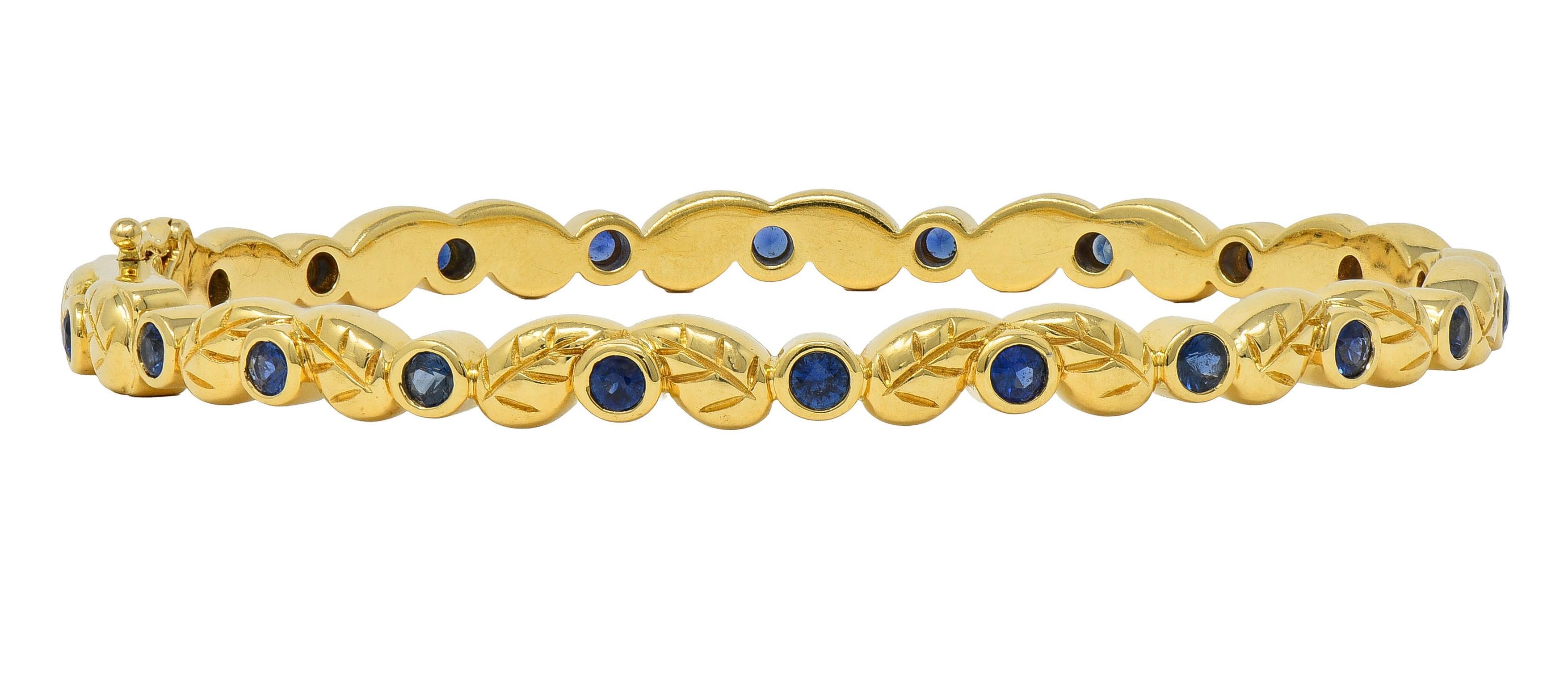 Temple St. Clair 1.75 CTW Sapphire 18 Karat Yellow Gold Leaf Bangle Bracelet For Sale 1