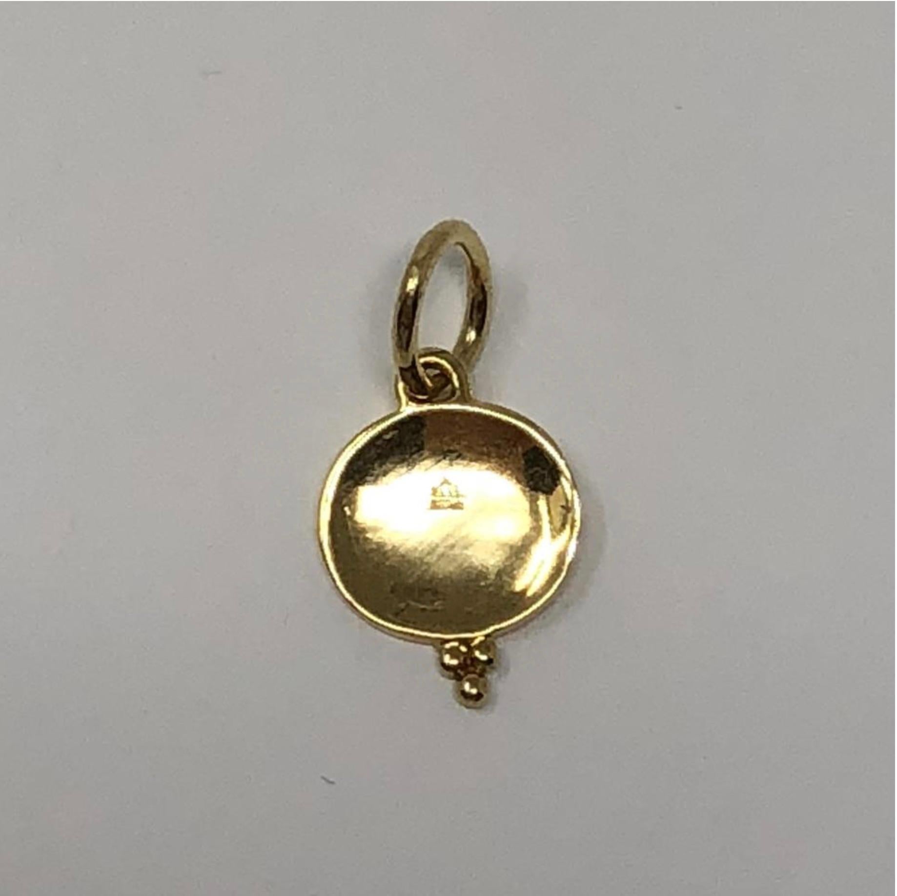MODEL - Temple St Clair 18k Charm - Sorcer

CONDITION - Exceptional! No signs of wear.

SKU - 2320

ORIGINAL RETAIL PRICE - 495 + tax

MATERIAL - 18k Gold

WEIGHT - 1.45 grams

DIMENSIONS - L11mm x H15mm (21mm with Jump Ring) x D1mm

COMES WITH -