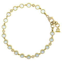 Temple St. Clair, bracelet en or jaune 18 carats avec lunette, pierre de lune bleue et diamants