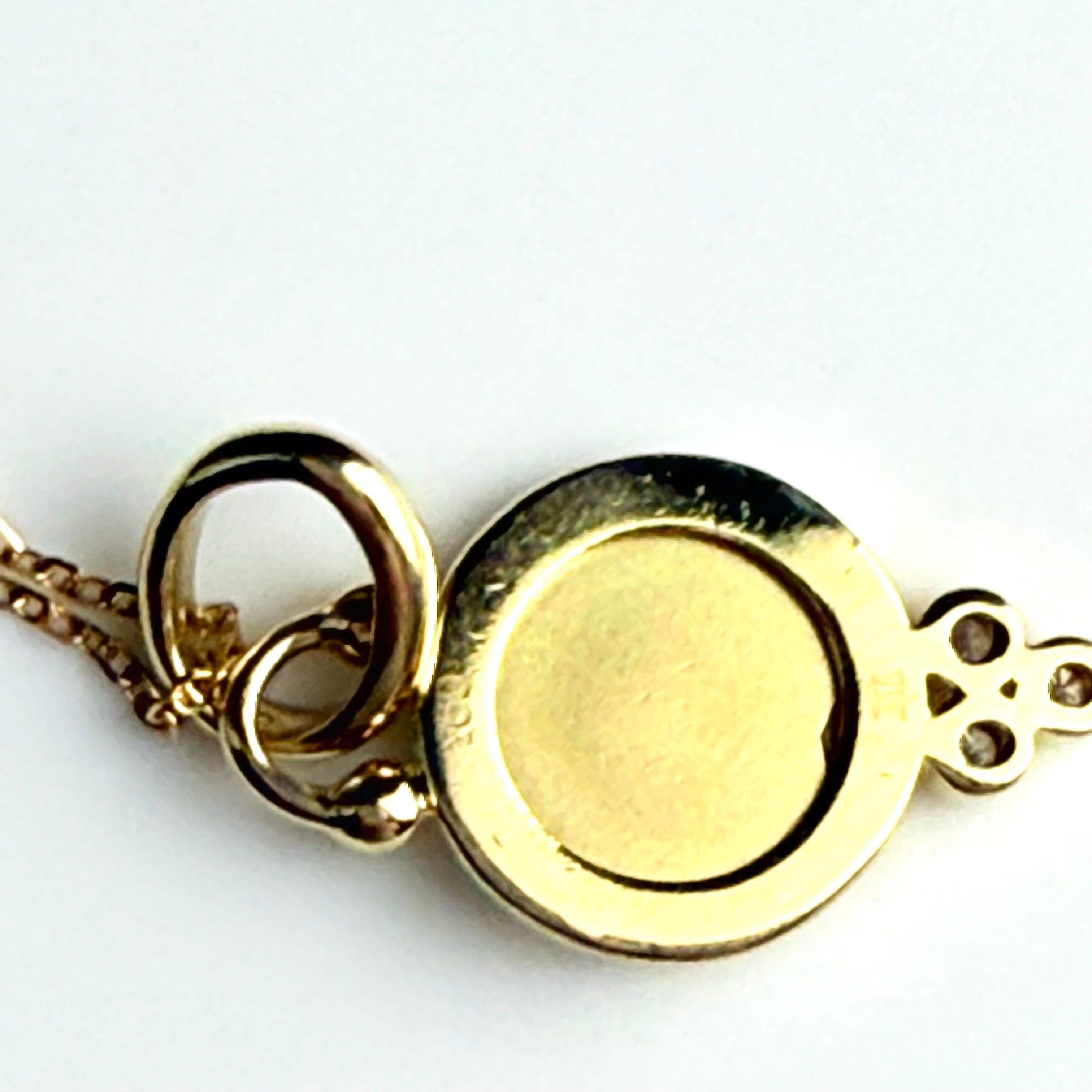 Ciondolo a forma di angelo con diamante in oro giallo 18 carati con catena Temple St. Clair in vendita 4