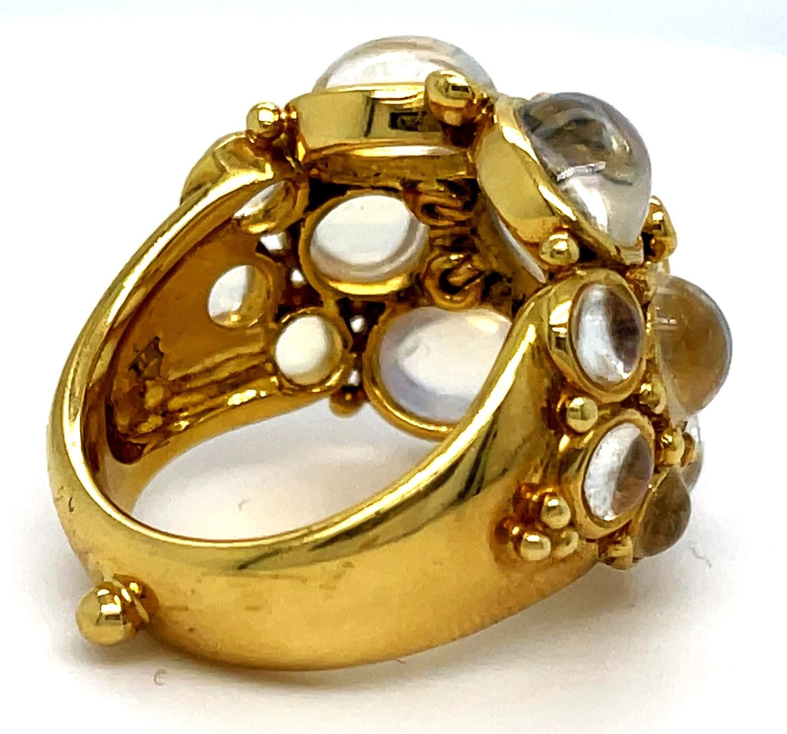 Temple St. Clair 18k Yellow Gold Moonstone Diamond Bombe Ring Size 6.75 für Damen oder Herren im Angebot