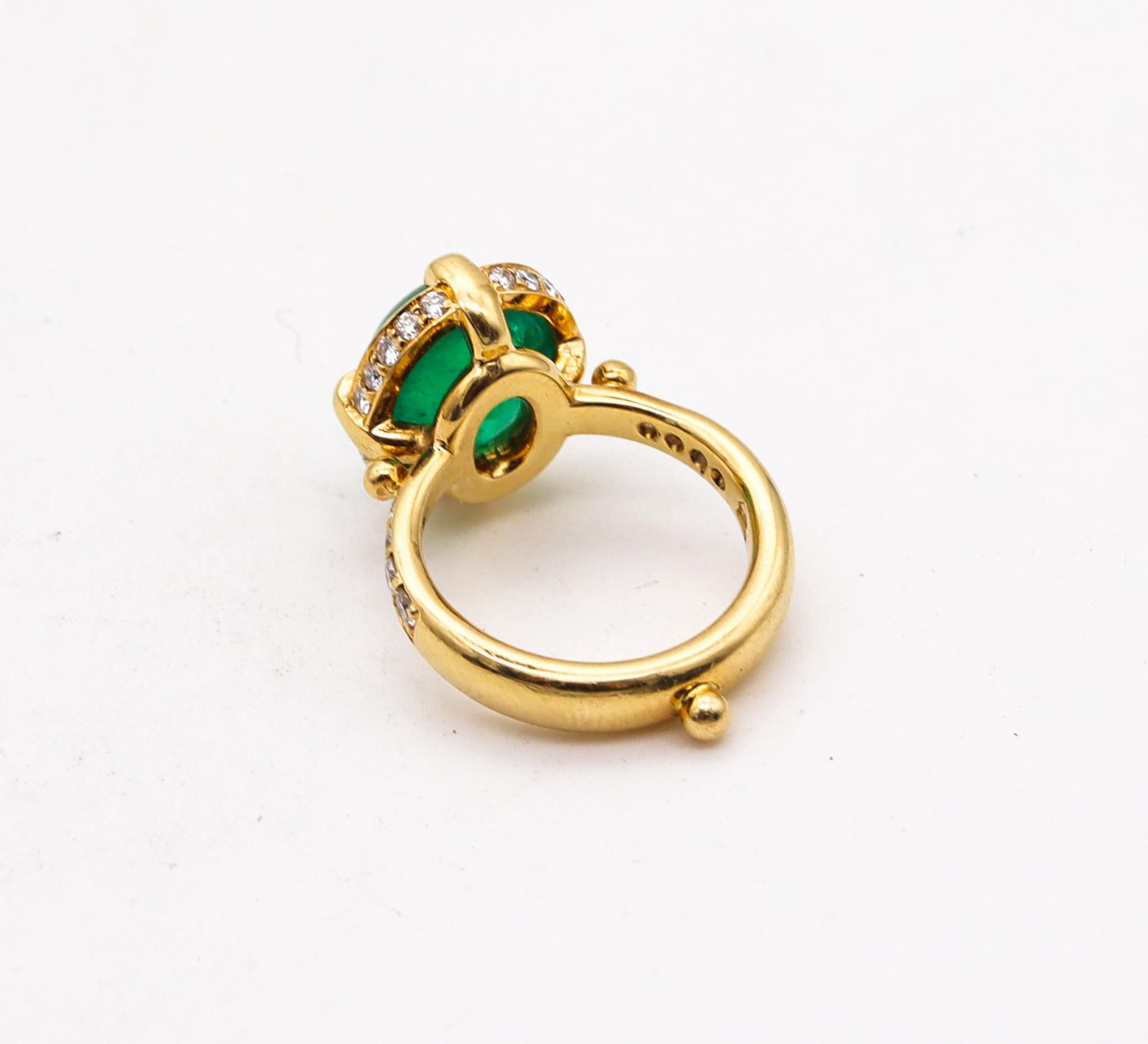 Women's Temple St Clair Cocktail Ring 18Kt Yellow Gold With 6.20 Ctw Diamonds & Emerald For Sale