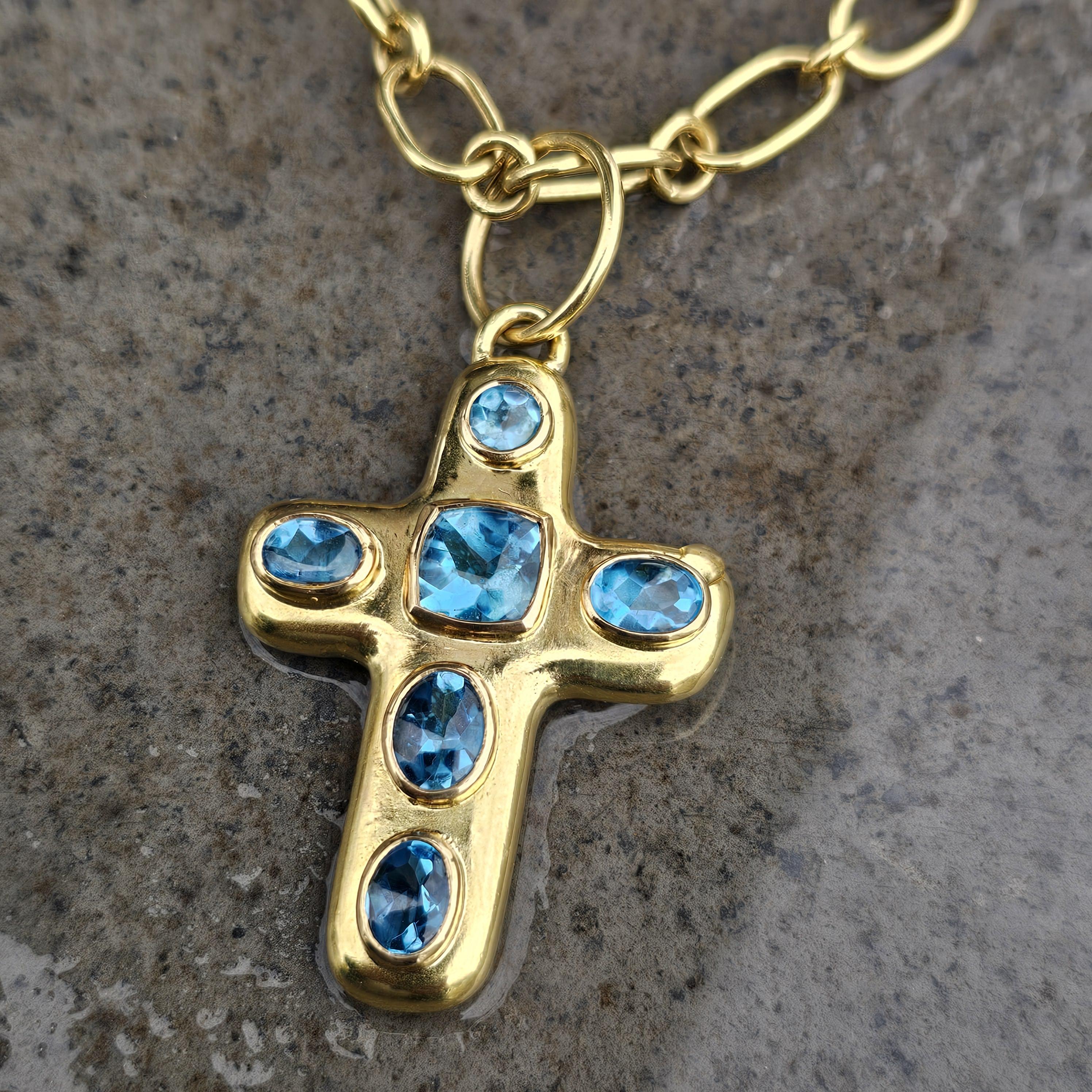Temple St. Clair Cross Pendant Blue Topaz Toggle Chain Necklace 18k Gold 17.5