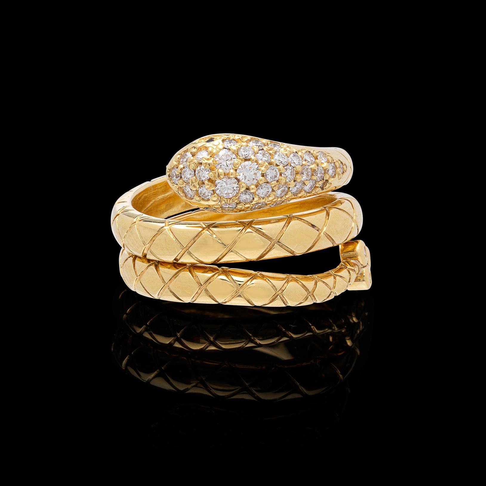 Temple St. Clair Diamond and Gold Snake Ring In New Condition In San Francisco, CA