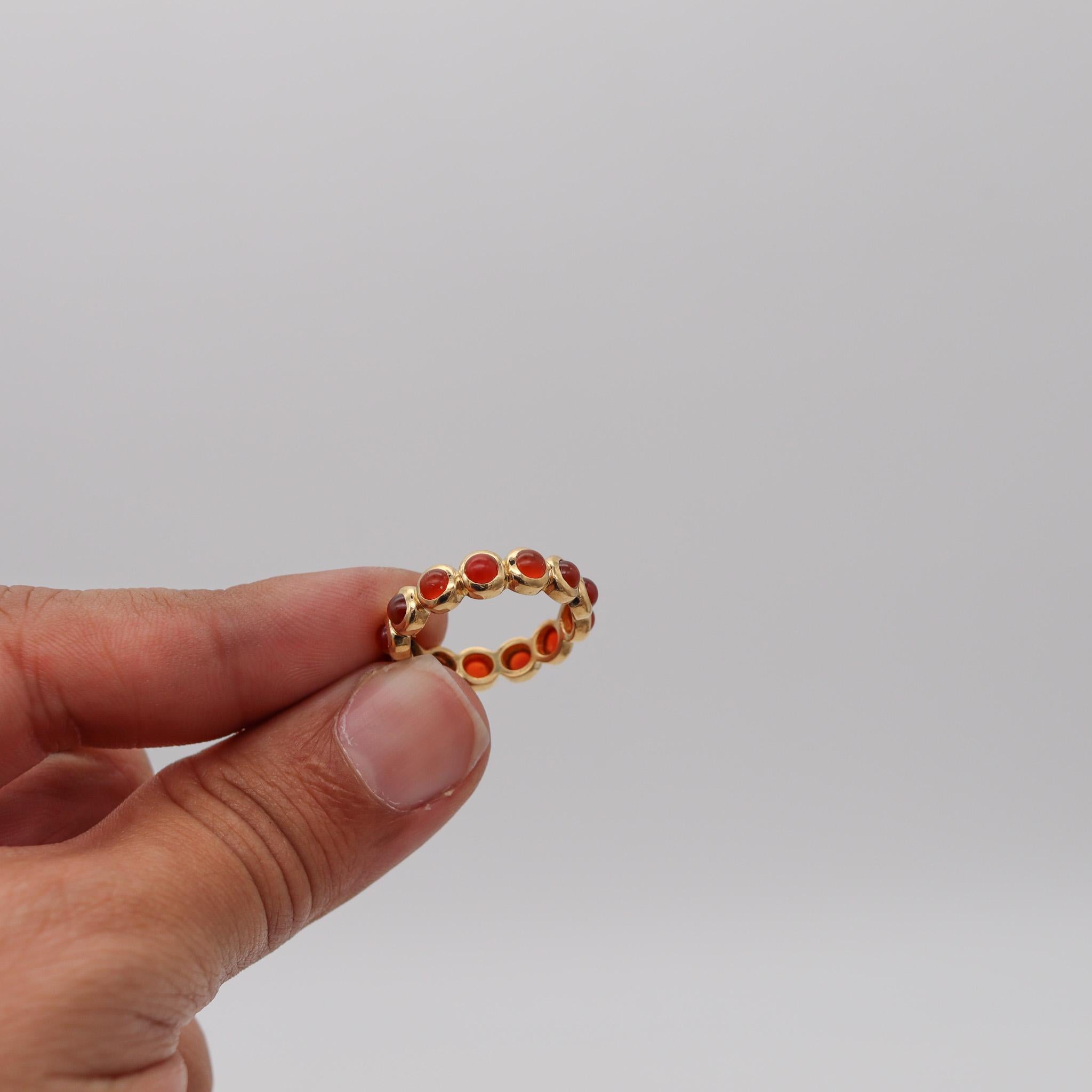 Temple St Clair Eternity Ring in Solid 22Kt Yellow Gold With 2.34 Ctw Carnelians In Excellent Condition For Sale In Miami, FL
