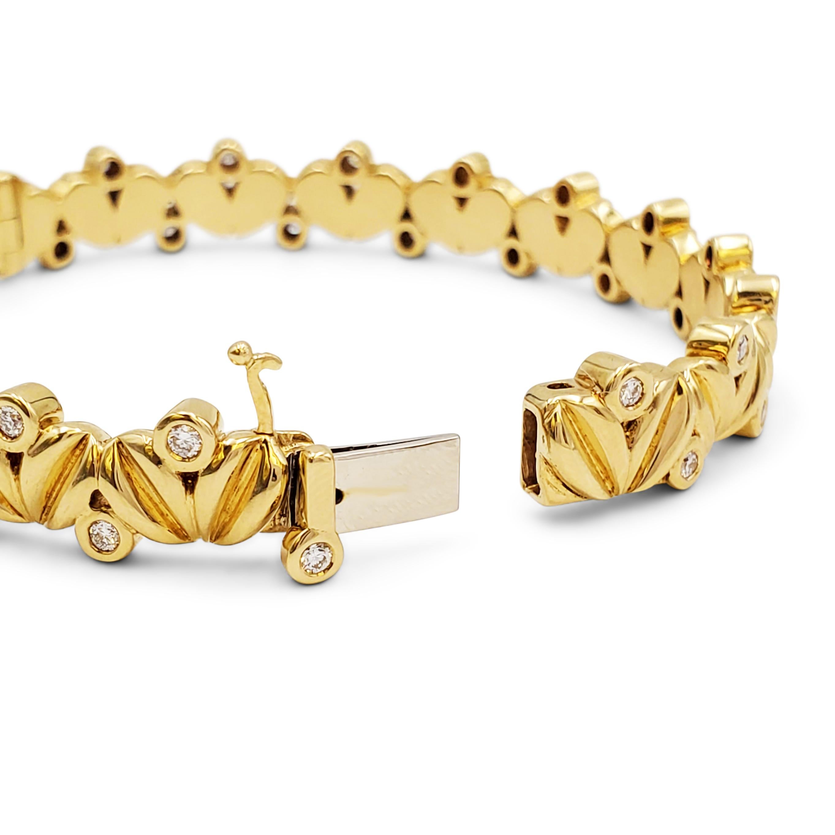 Contemporary Temple St. Clair Yellow Gold Diamond Bangle Bracelet