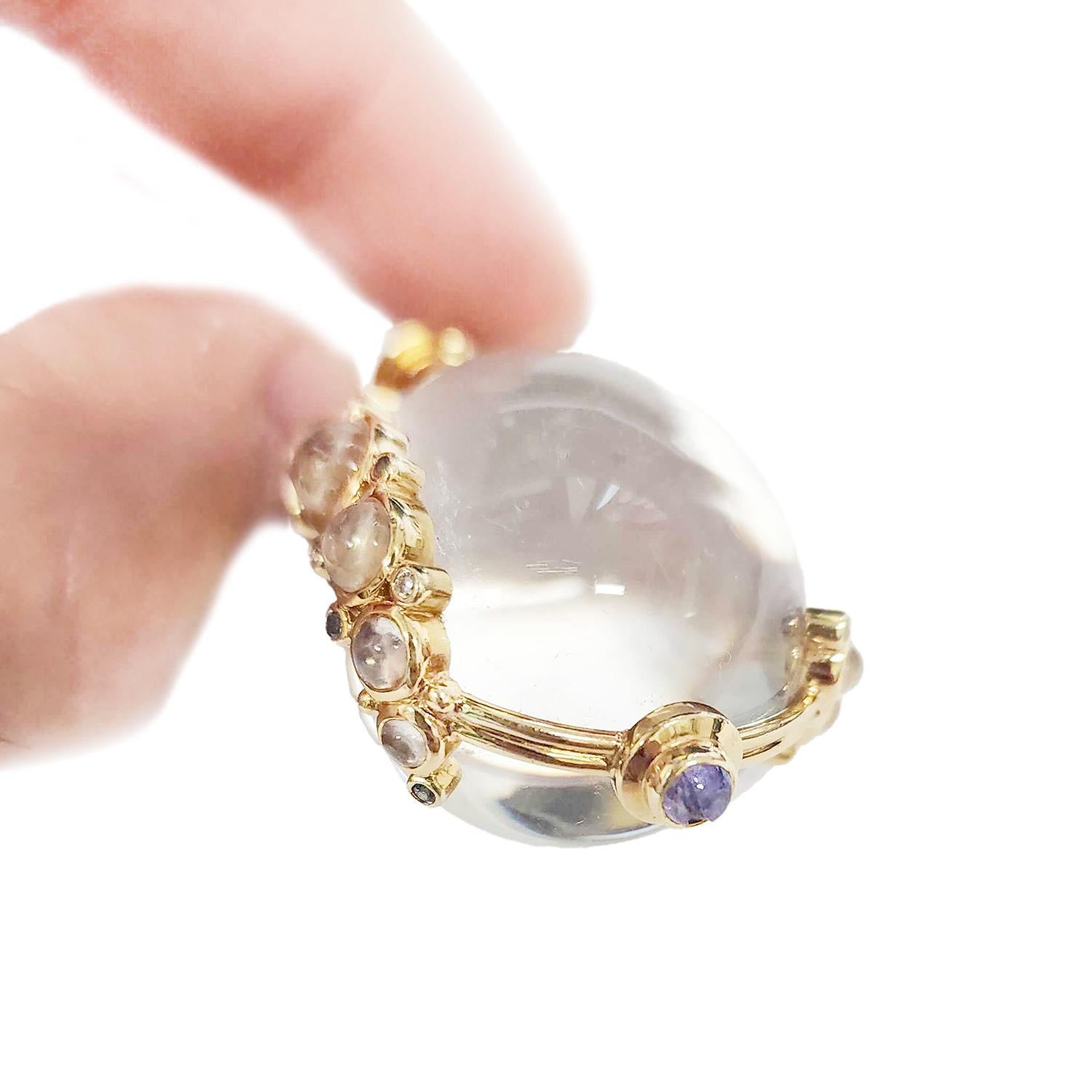 Temple St'Clair 18K Original rock crystal amulet In Good Condition In New York, NY