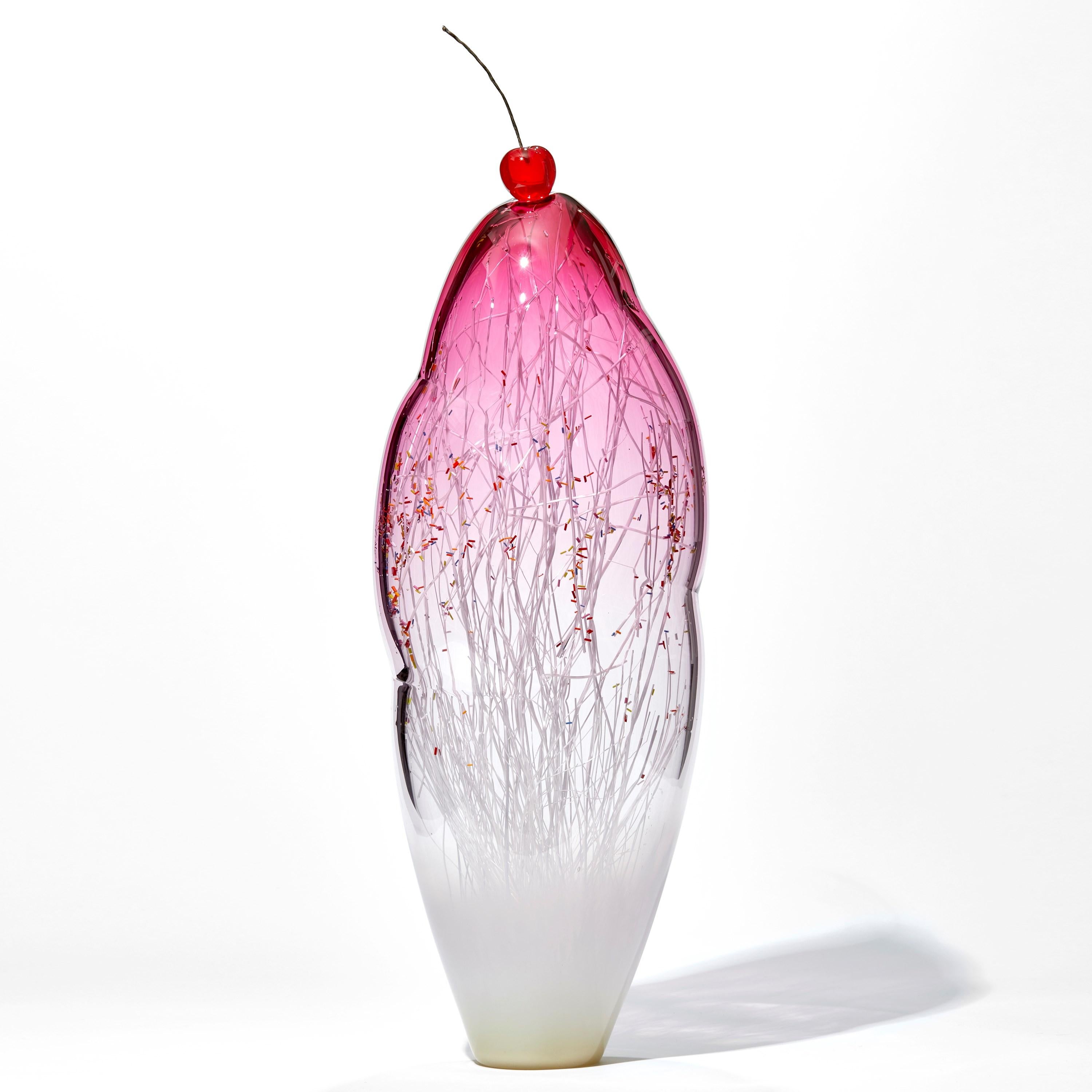 Moderno Temptation I, una scultura di vetro multicolore unica nel suo genere, realizzata da Enemark & Thompson in vendita
