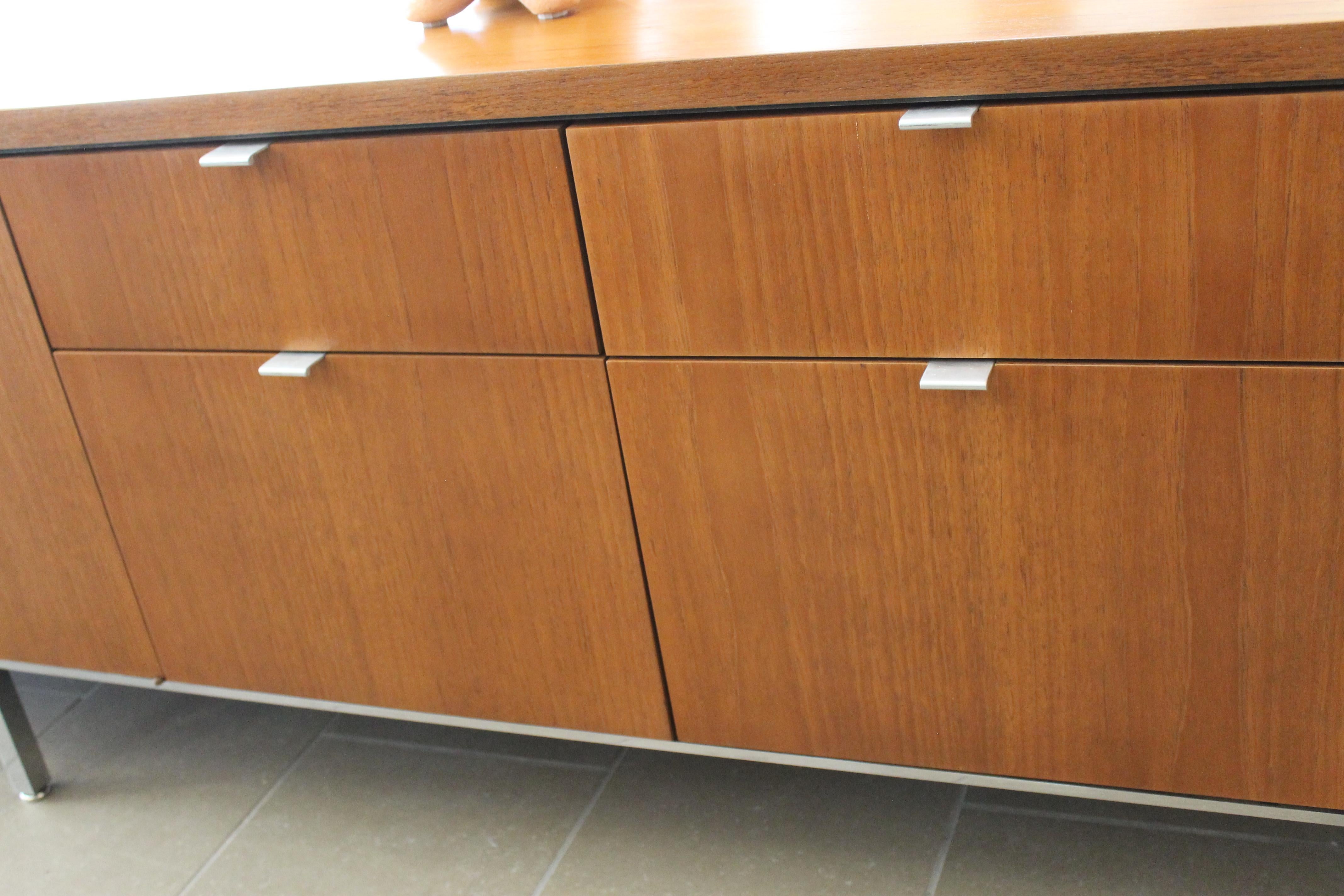 Cabinet by Domore Office Furniture 3