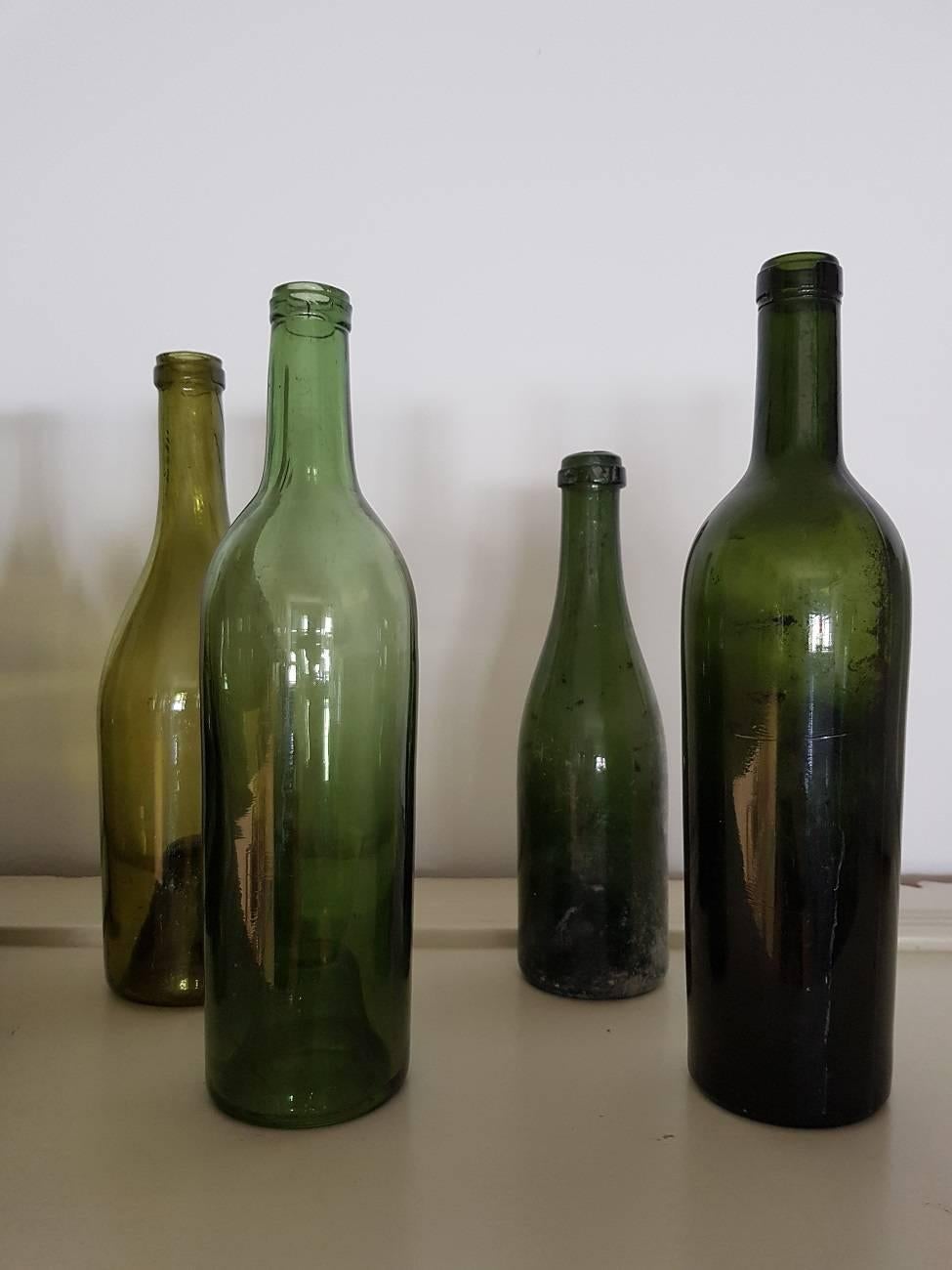 Ten Antique French Wine Bottles from the 19th Century In Excellent Condition In Raalte, NL