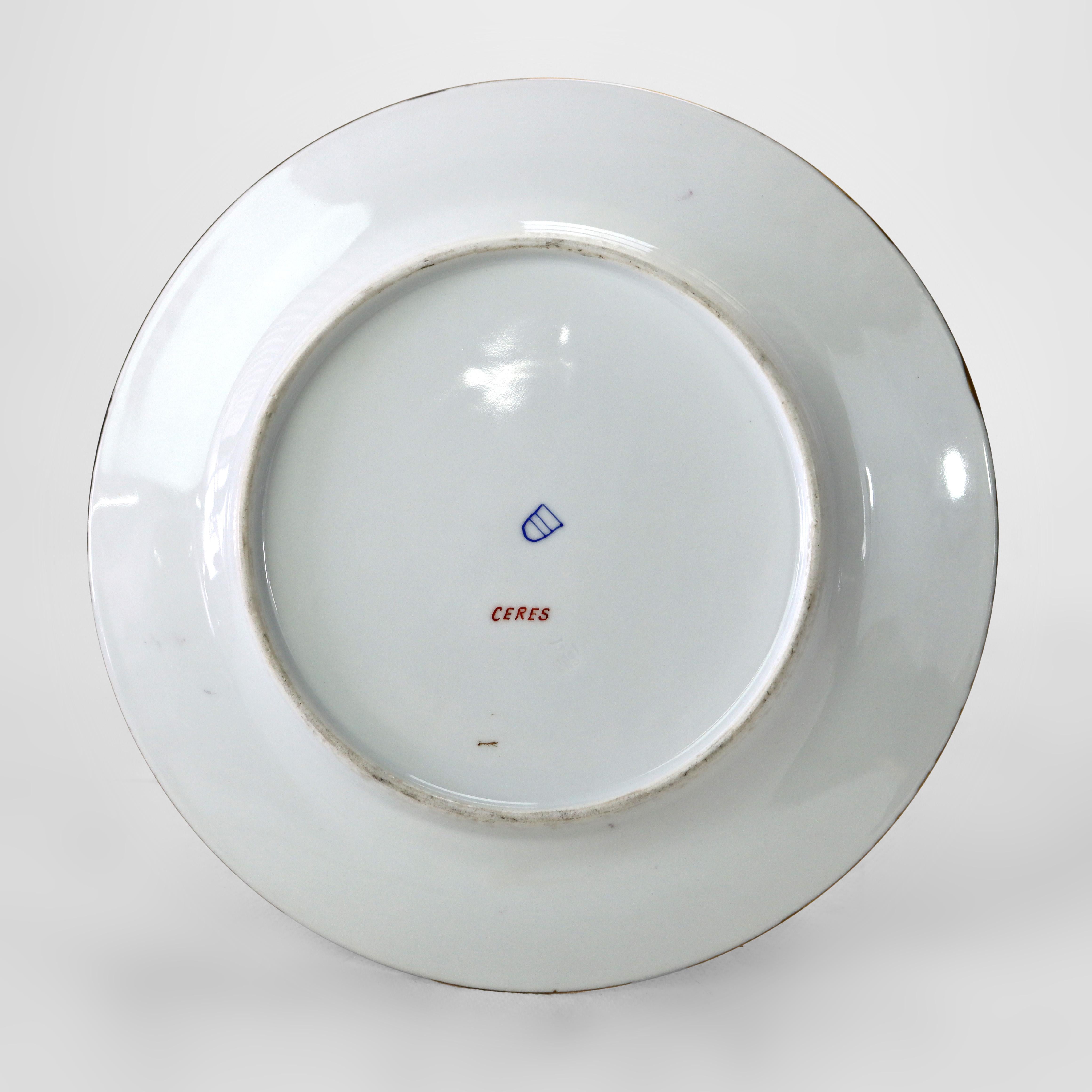 Dix assiettes anciennes en porcelaine Royal Vienna Porcelain avec scènes classiques C1920 Bon état - En vente à Big Flats, NY