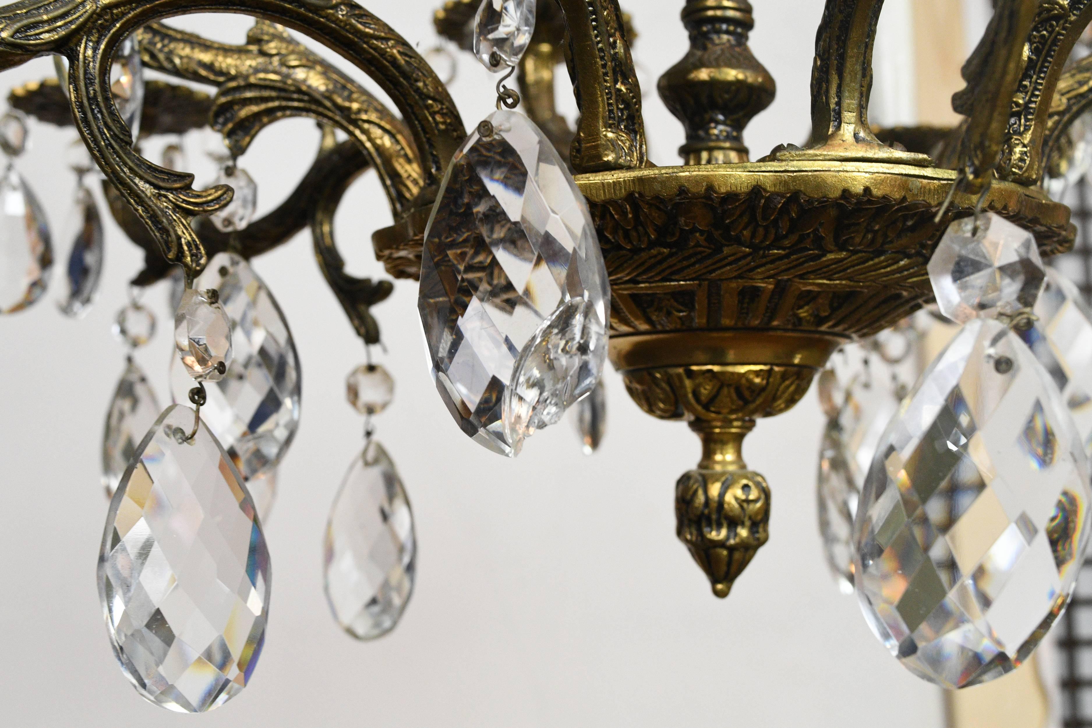 Lustre espagnol à dix bras en cristal 4