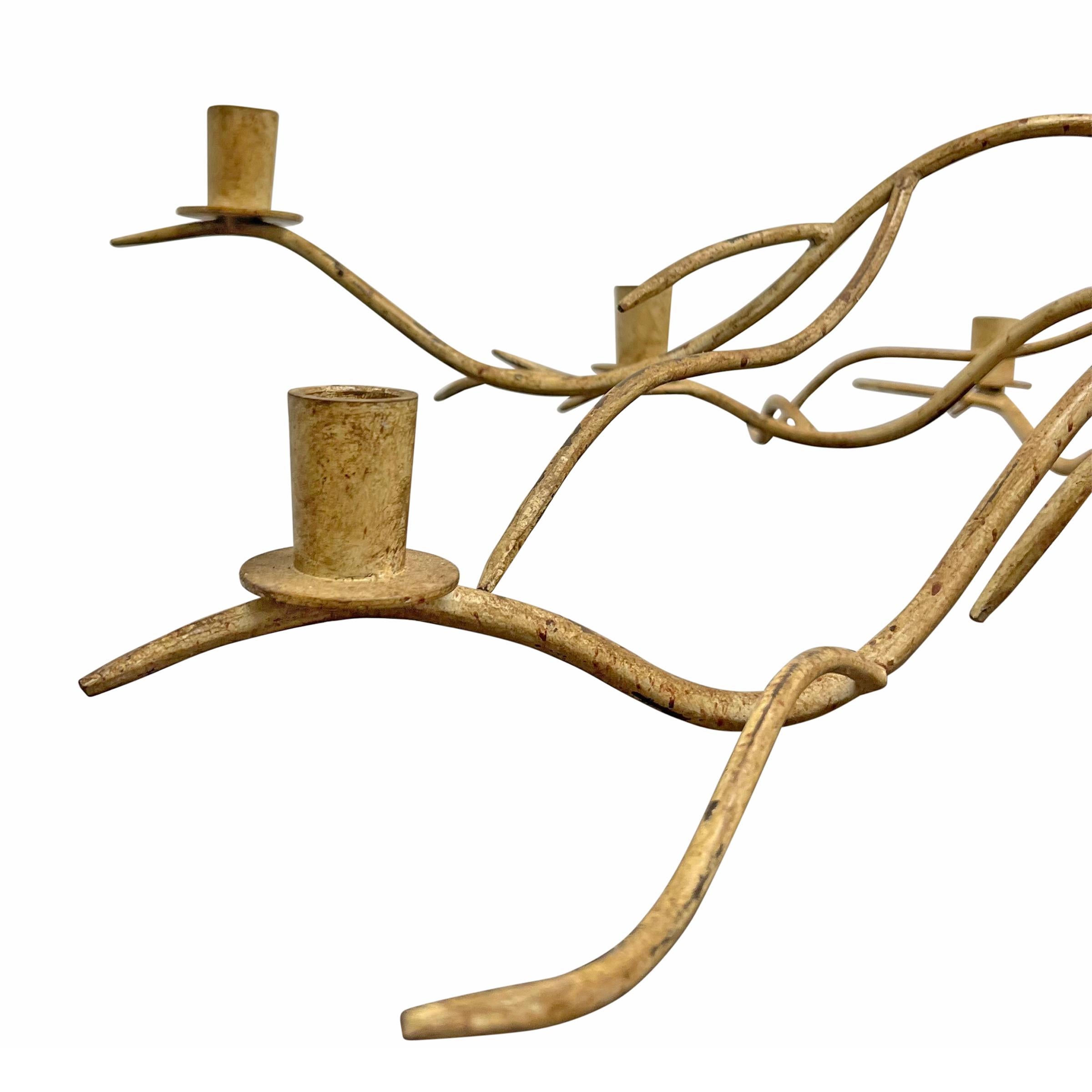 Lampadario a bracci in ferro battuto a dieci bracci con rami ad albero in vendita 1