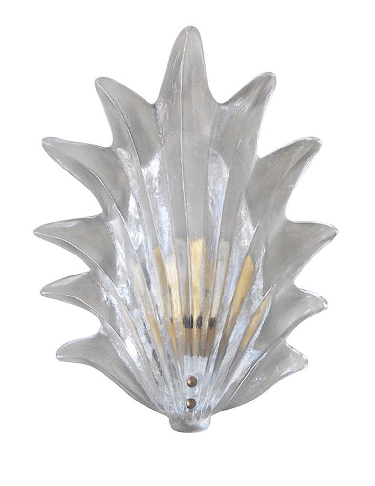 Vintage Italian Art Deco wall lights with clear Murano glass hand blown into an eleven point leaf sconce mounted on brass back plate, designed by Barovier e Toso, circa 1930s, original “Barovier e Toso Murano” mark on frame, made in Italy
1 light /
