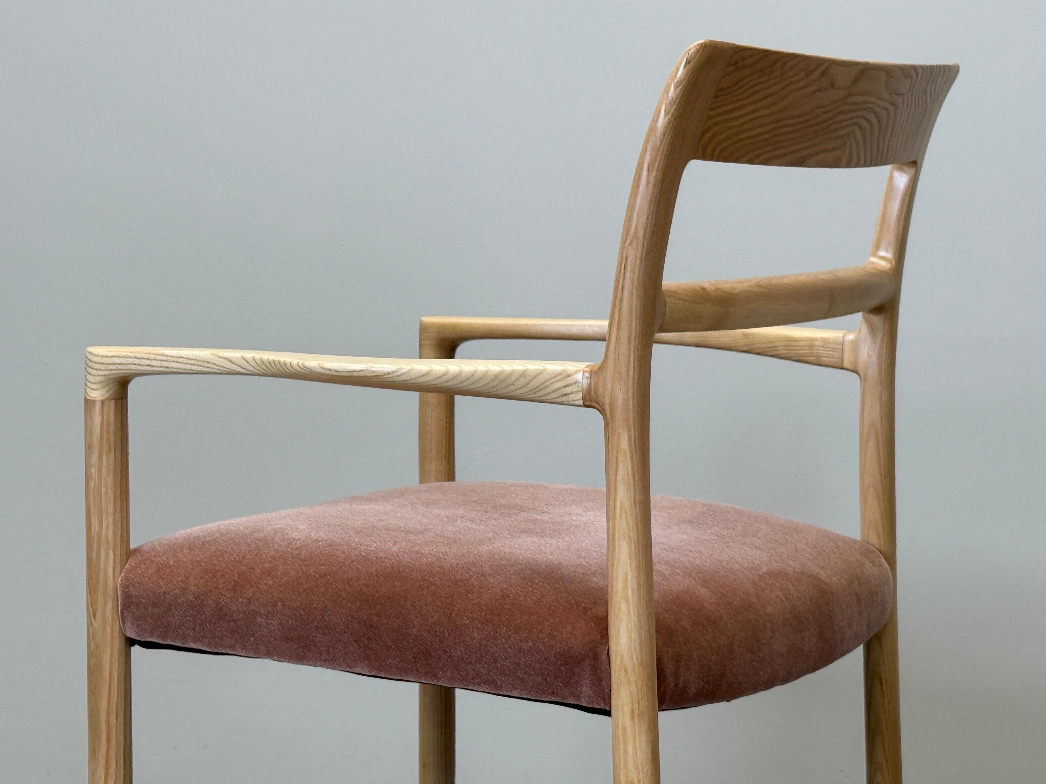 Dieci poltrone da pranzo in frassino e palissandro di Dunbar in vendita 3