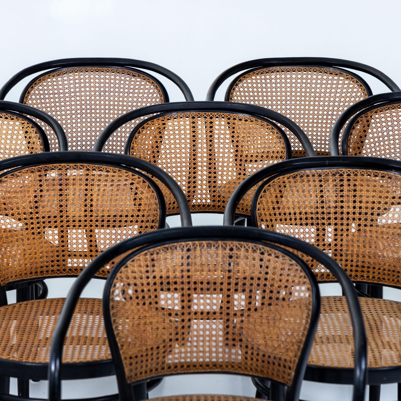 Mid-Century Modern Dix fauteuils en bois courbé noir de Drevounia, République tchèque, milieu du XXe siècle en vente