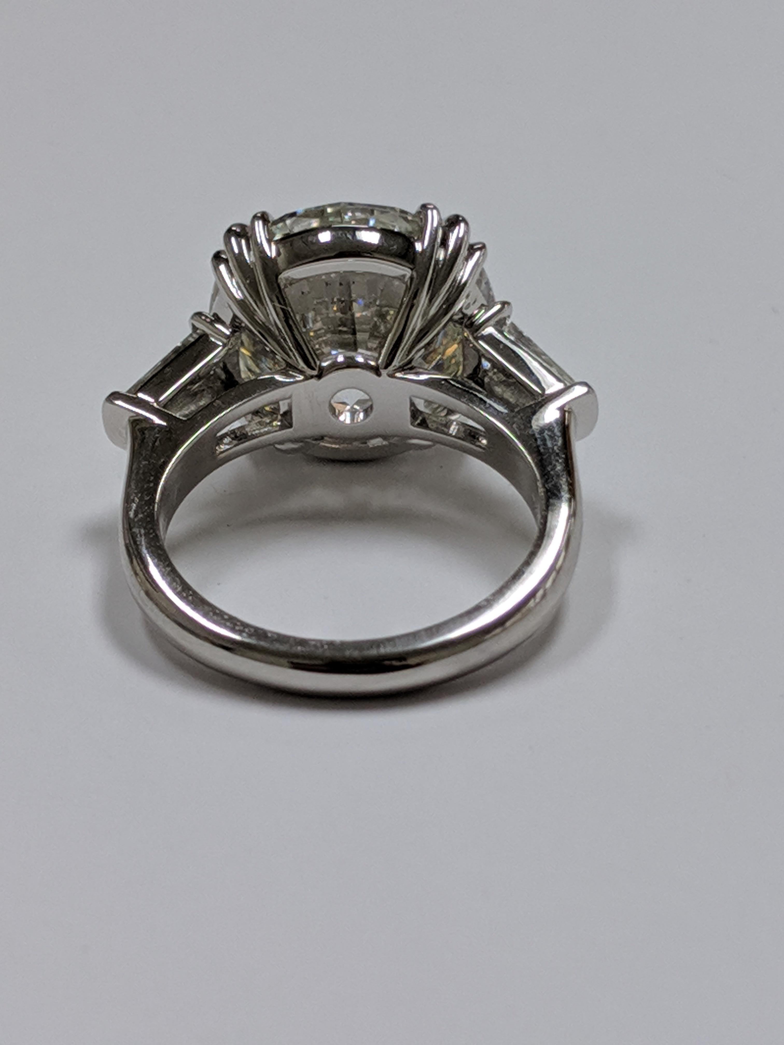 10 carat diamond ring