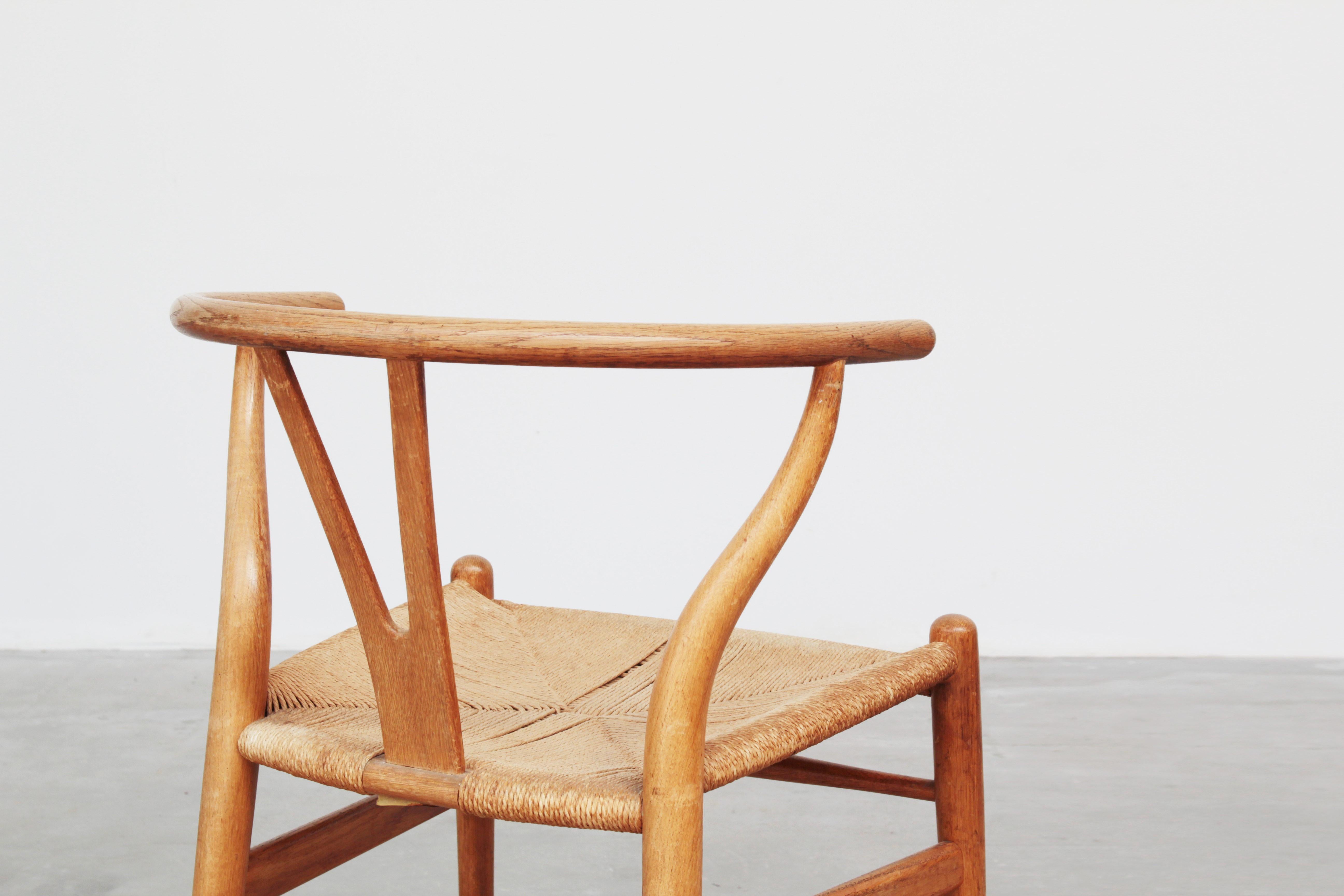 Ten Danish Vintage Wishbone Chairs CH 24 by Hans J. Wegner for Carl Hansen Oak 1