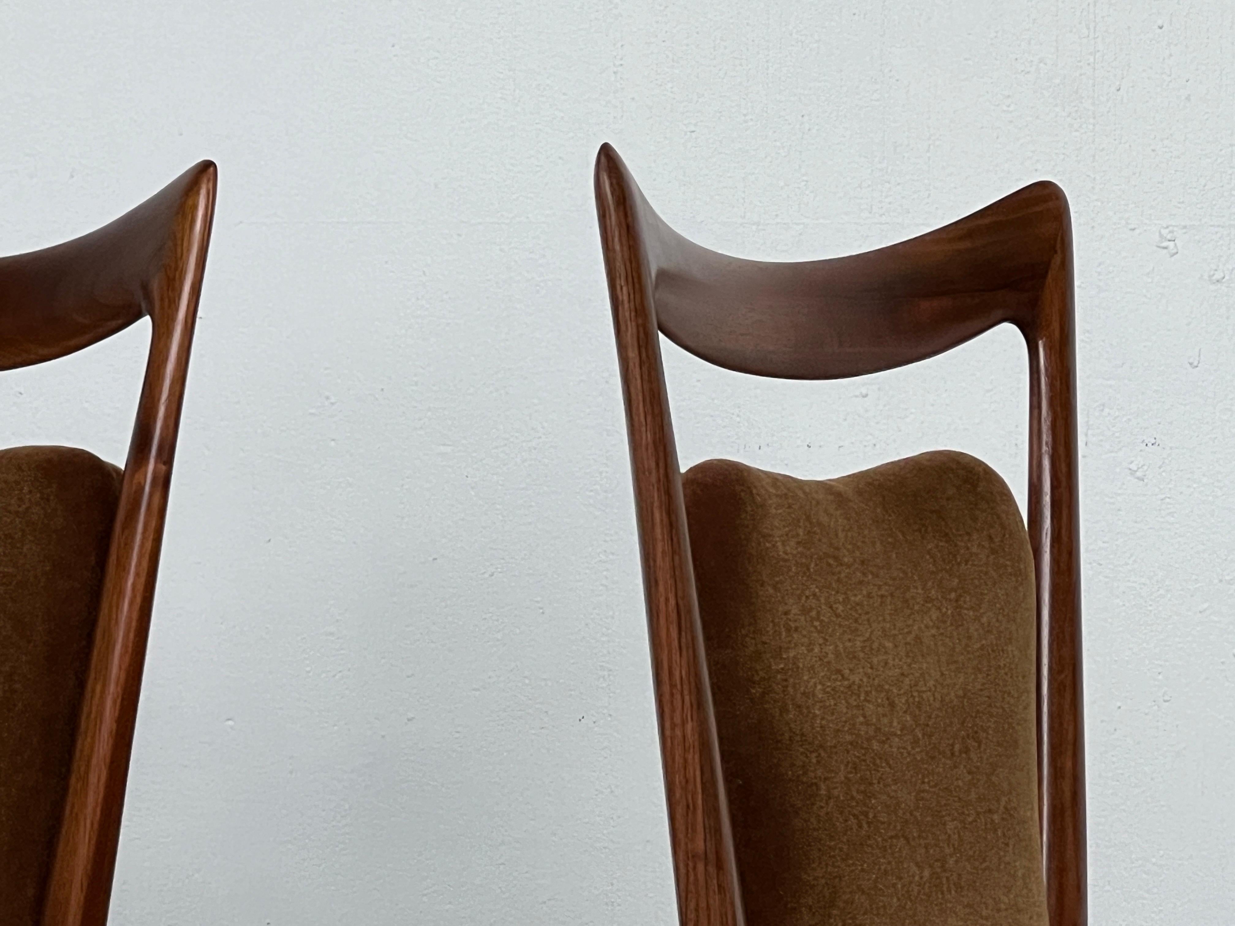 Ten Dining Chairs by Mario Gottardi & Melchiorre Bega 3