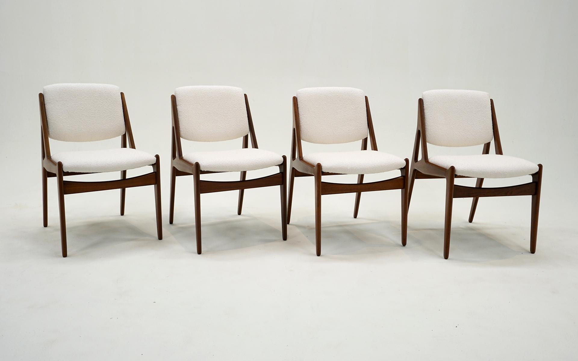 Ten Elle and Ella Teak Danish Modern Dining Chairs by Arne Vodder. Excellent. In Excellent Condition In Kansas City, MO