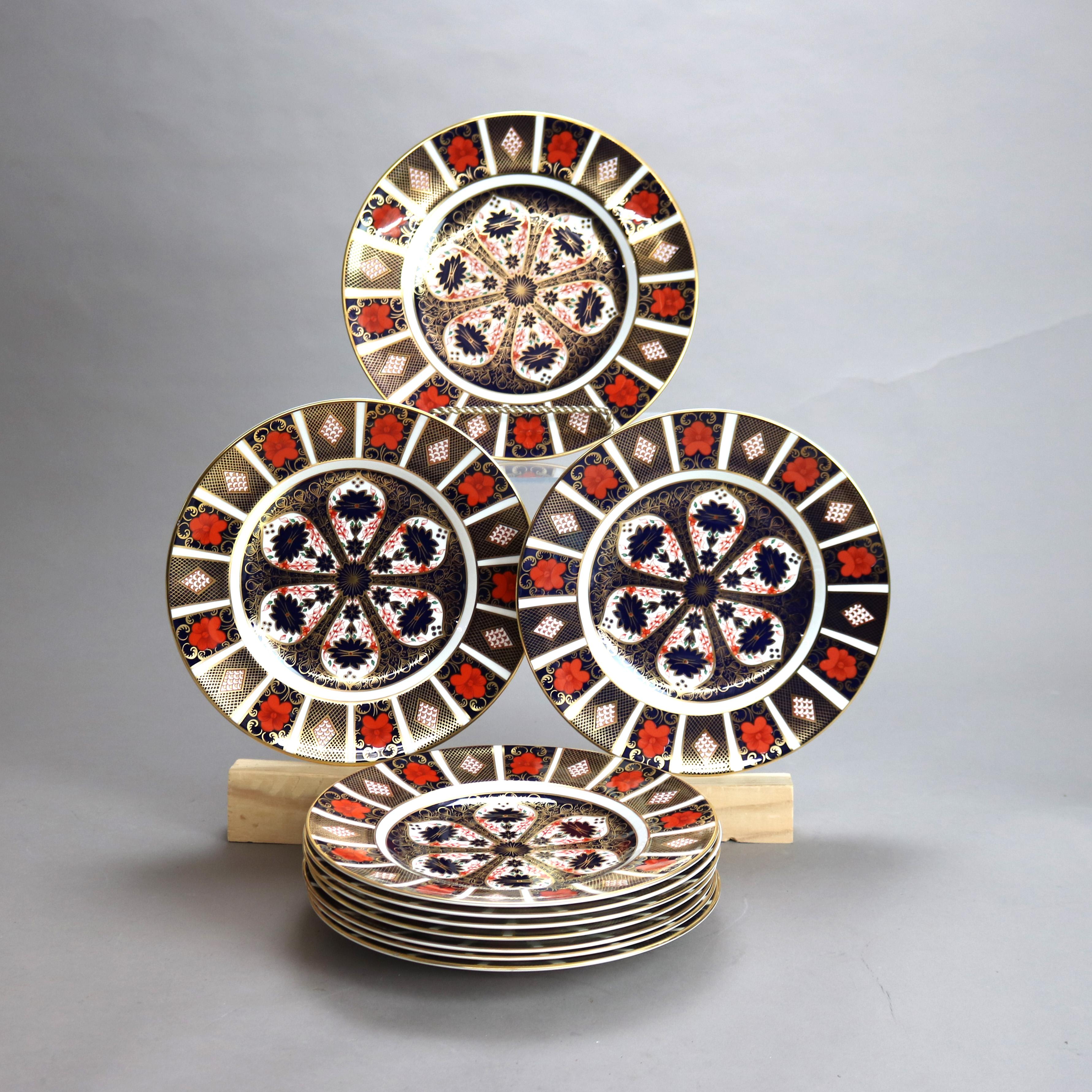 Ten English Royal Crown Derby Old Imari Bone China Plates with Seal 20thC In Good Condition In Big Flats, NY