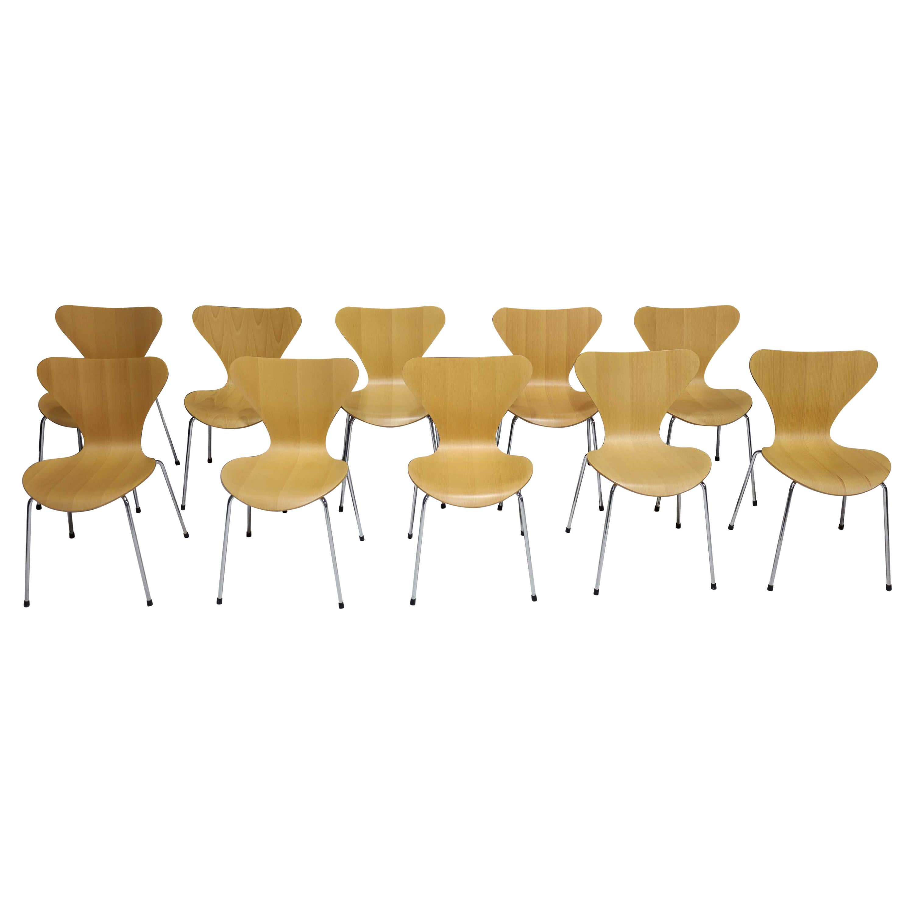 Ten Fritz Hansen Series 7 Chairs in Maple, Sold in Pairs