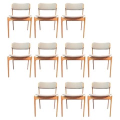 Dix chaises de salle à manger danoises Erik Buch en chêne entièrement restaurées, avec tapisserie personnalisée