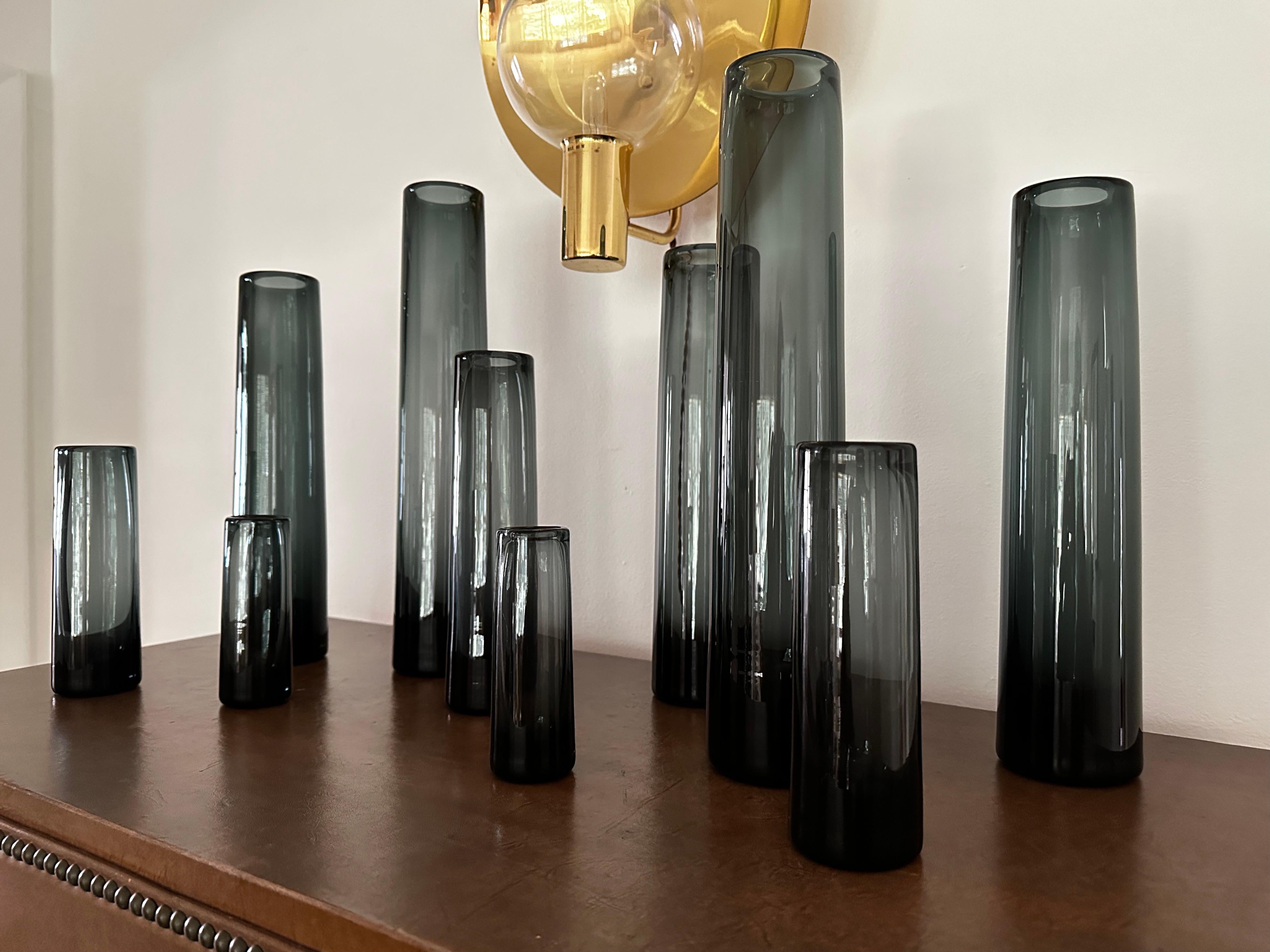 Ten Gray Per Lütken Designed Cylinder Vases From Holmegaard For Sale 3