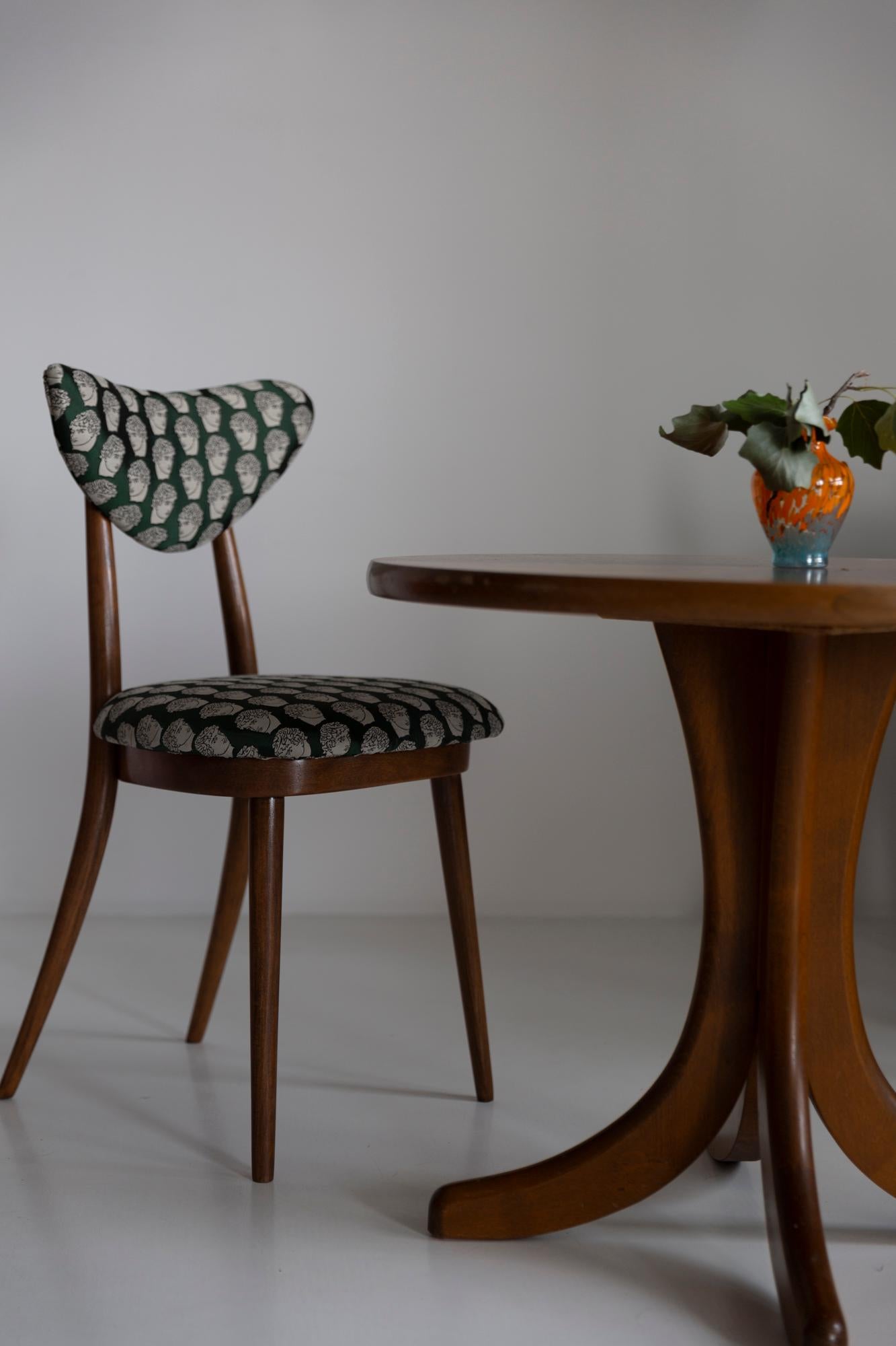 Hand-Crafted Ten Midcentury David Print Emerald Satin, Dark Wood Heart Chairs, Europe, 1960s For Sale