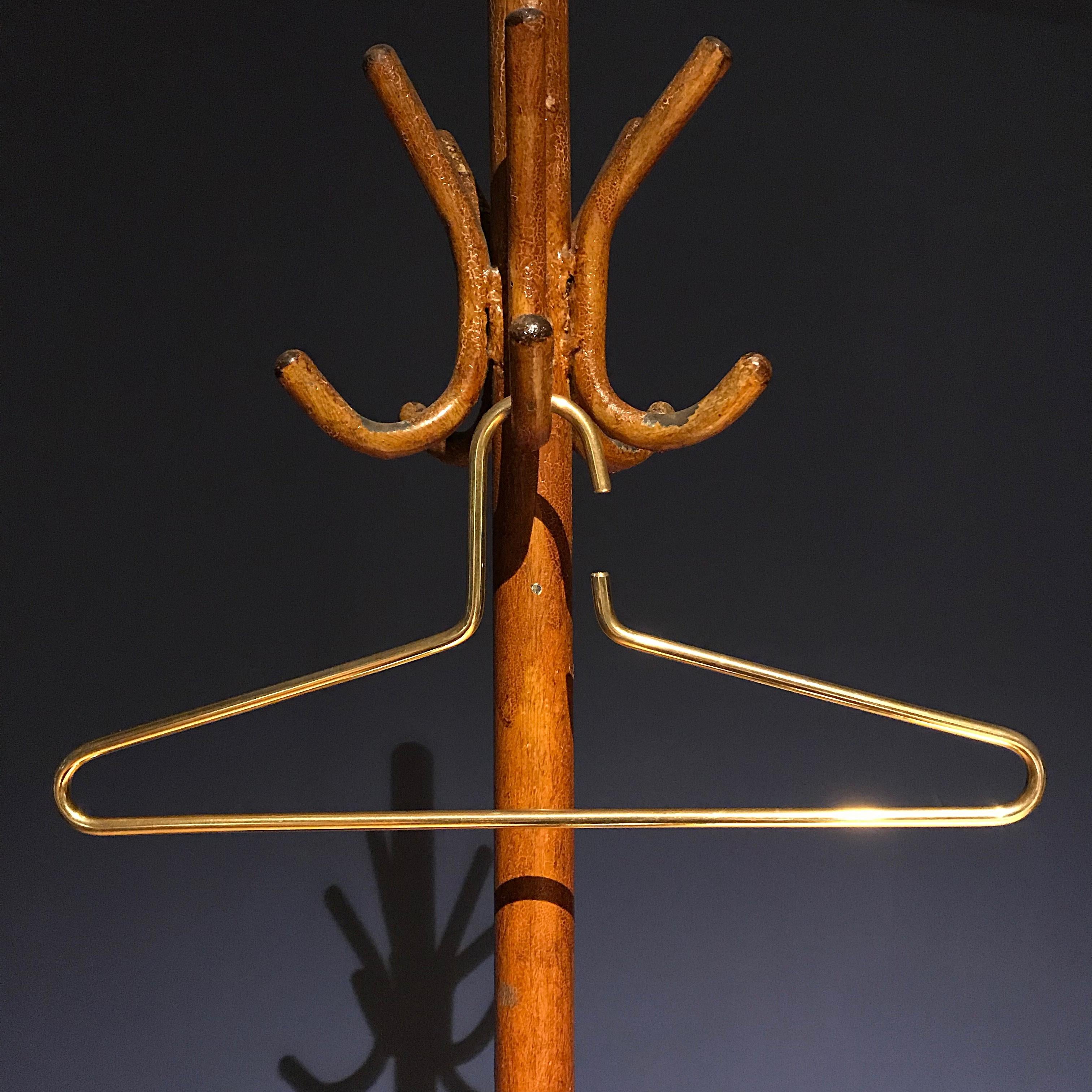 Ten Midcentury Carl Auböck Gold-Plated Brass Coat Hangers, 1960s, Austria 1