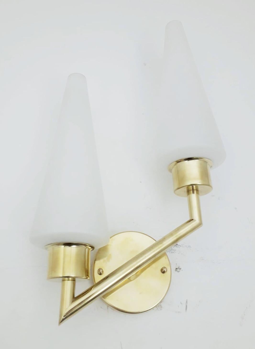 Italian Midcentury Double Cone Stilnovo Sconce - 10 available For Sale